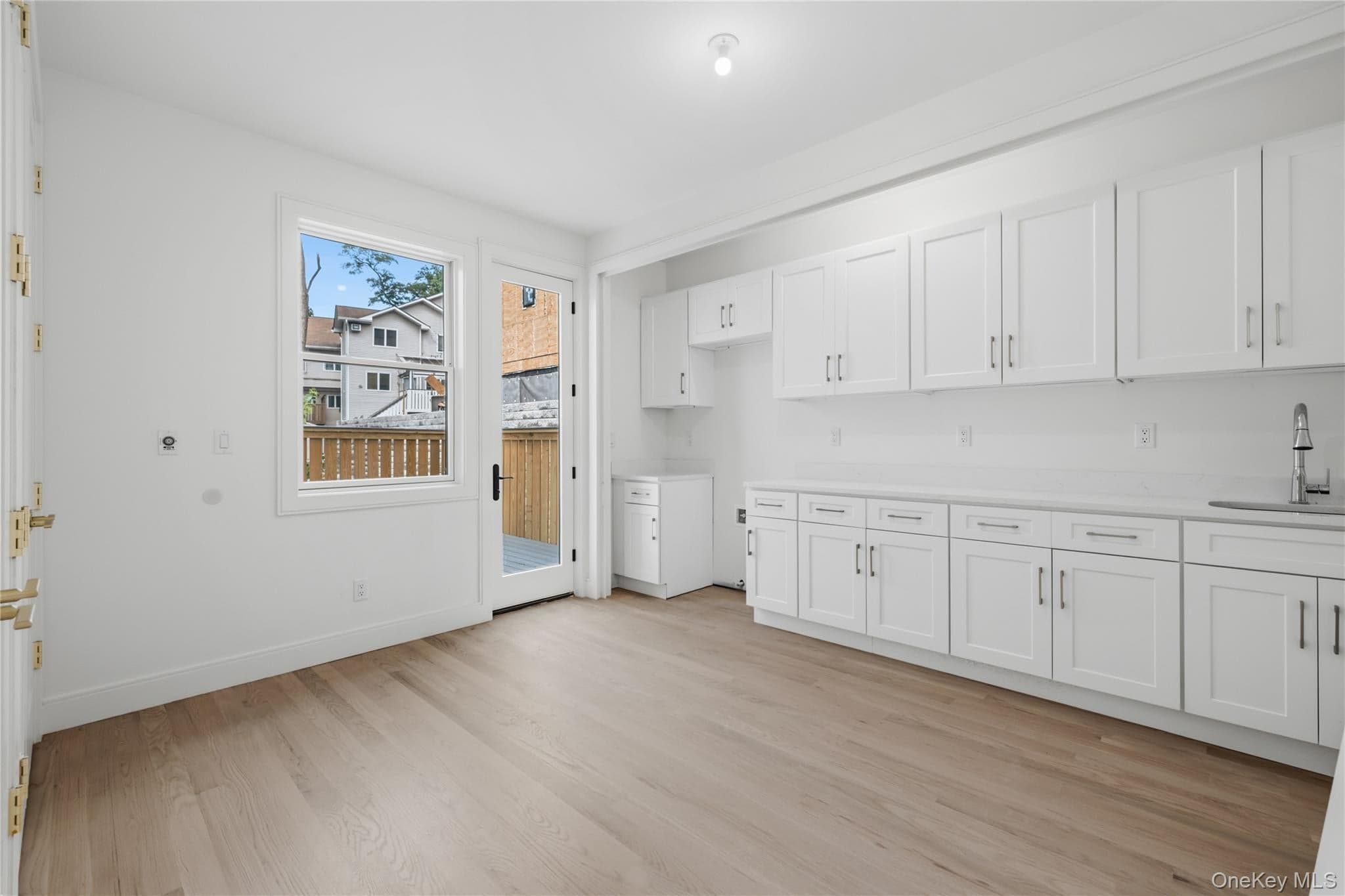 41 Saddle River Road Unit: 216 thumbnail 23