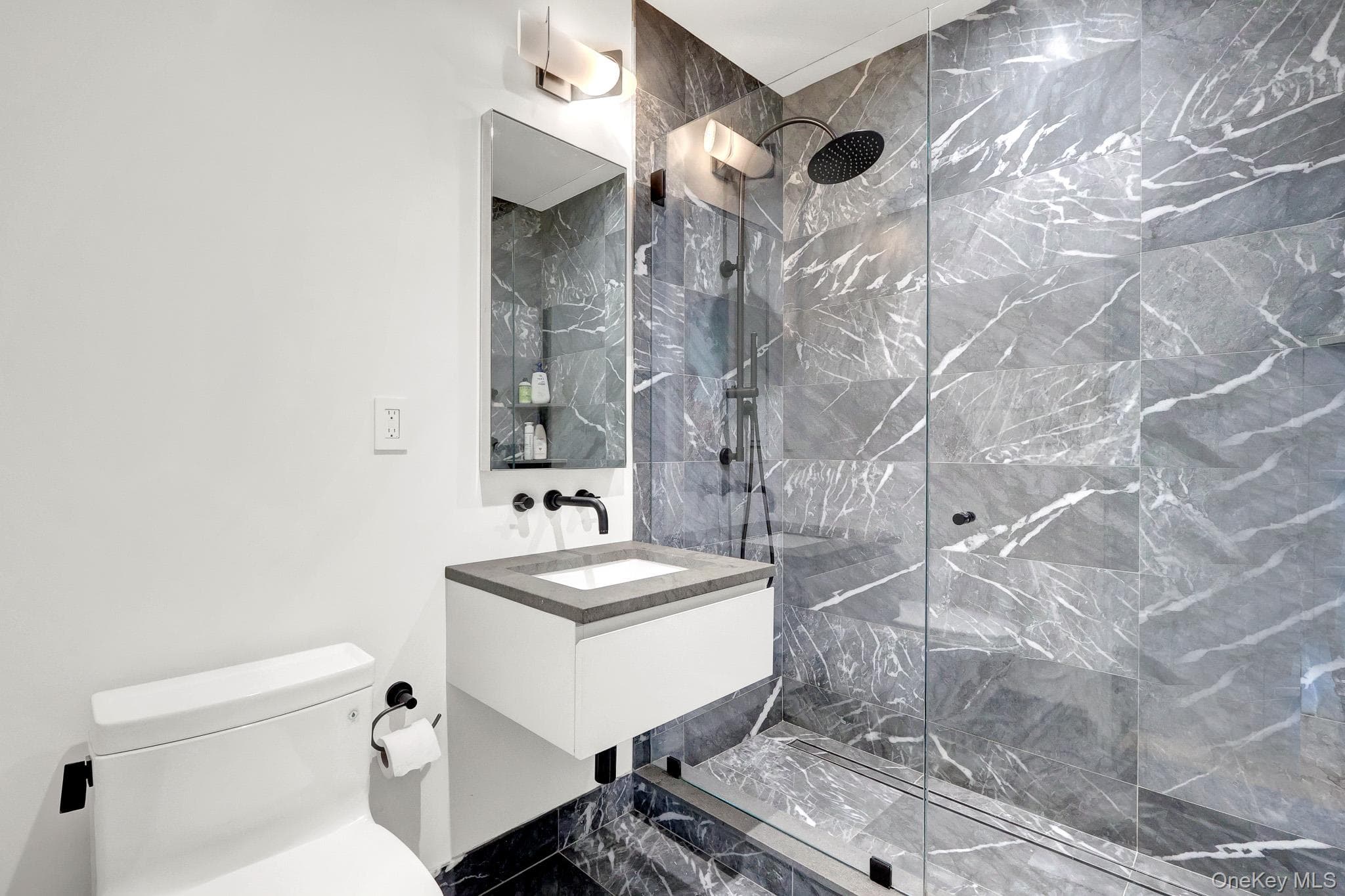 251-51 52nd Avenue thumbnail 18