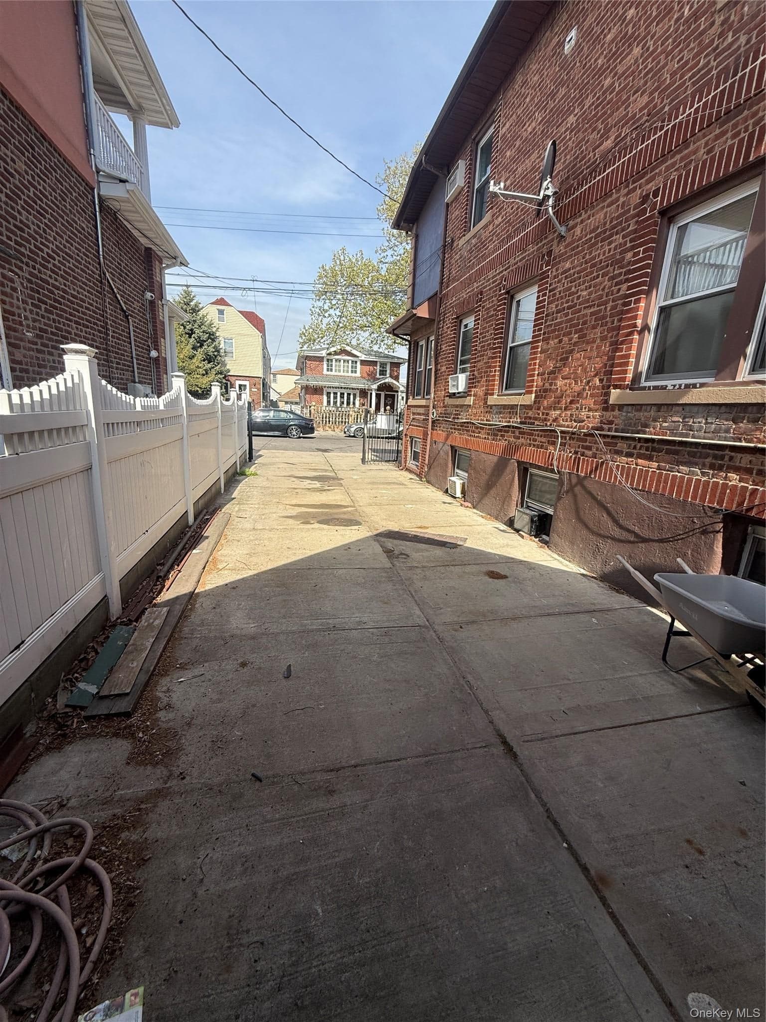 13515 127th Street thumbnail 2