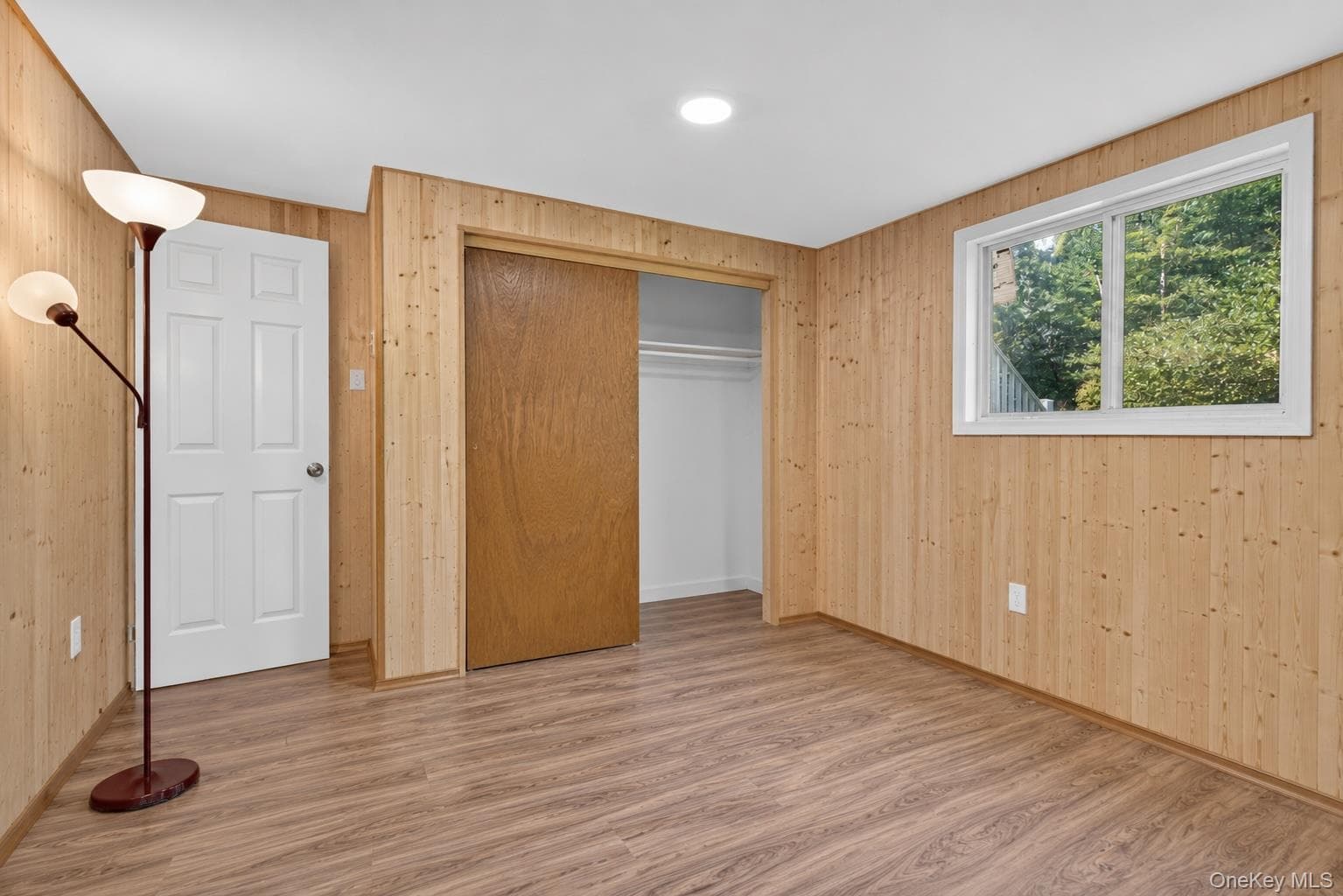 108 Maplewood Avenue thumbnail 25