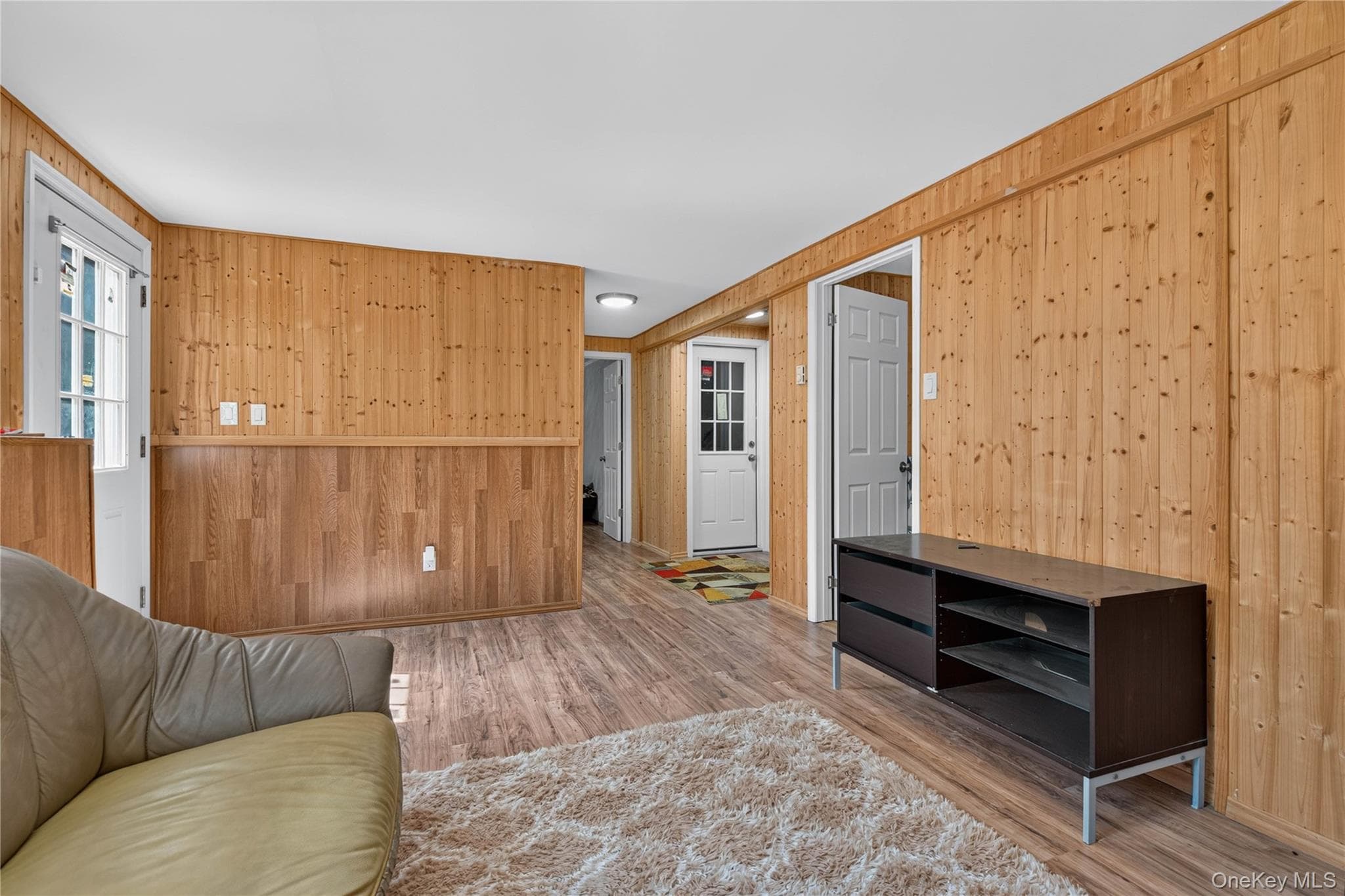 108 Maplewood Avenue thumbnail 23
