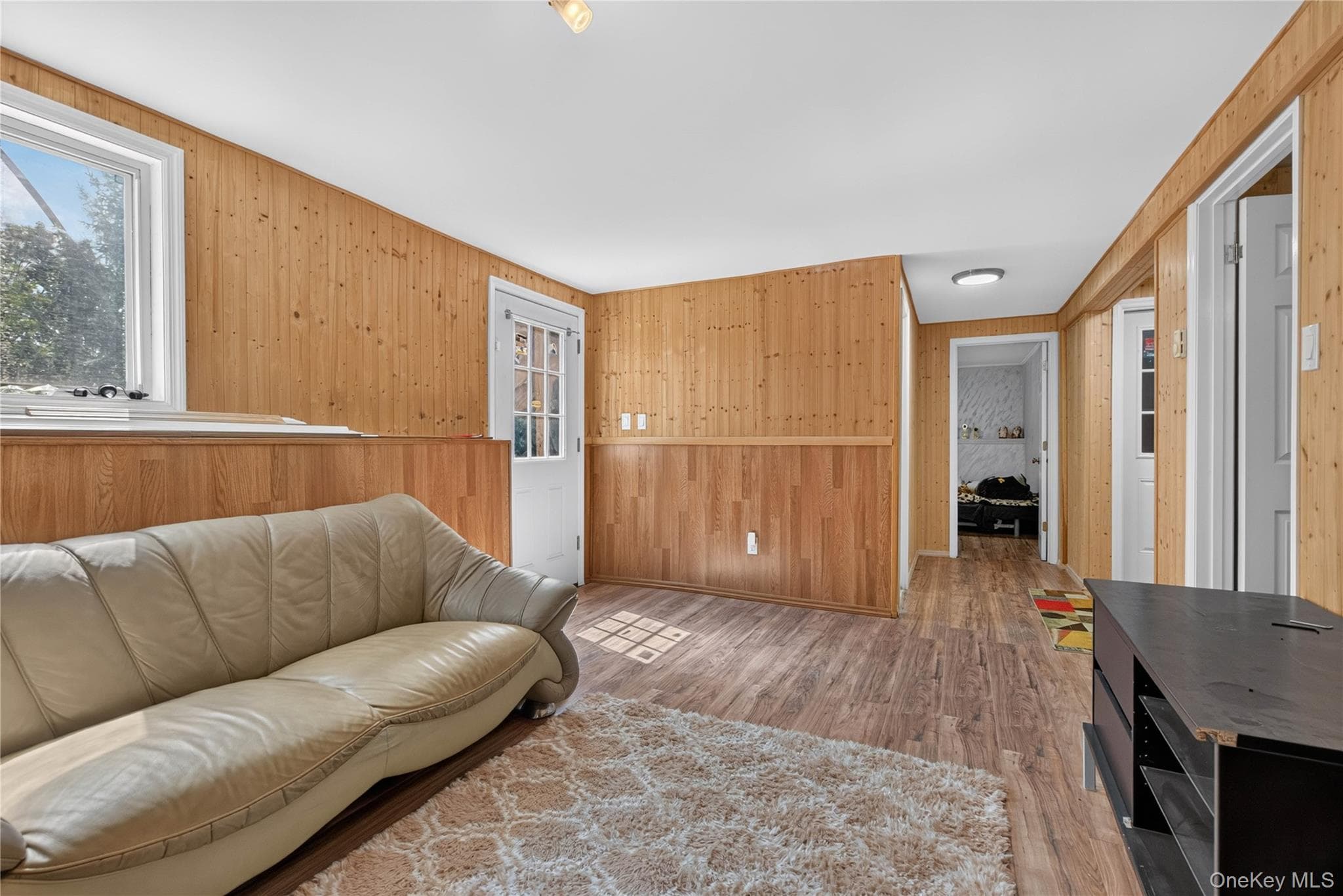 108 Maplewood Avenue thumbnail 24