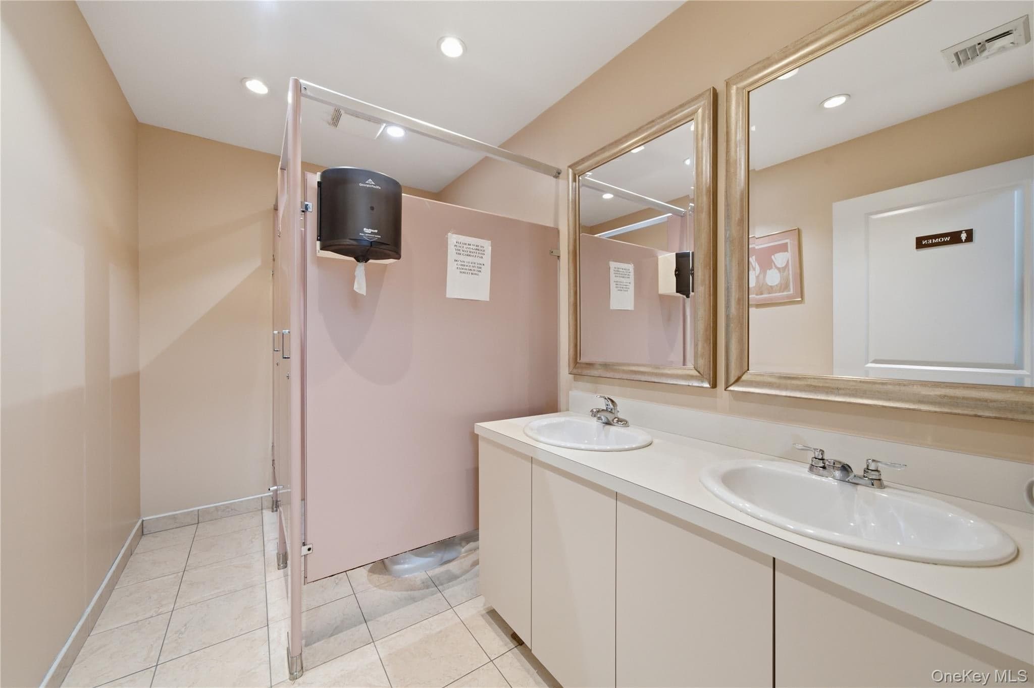 7935 Myrtle Avenue thumbnail 28
