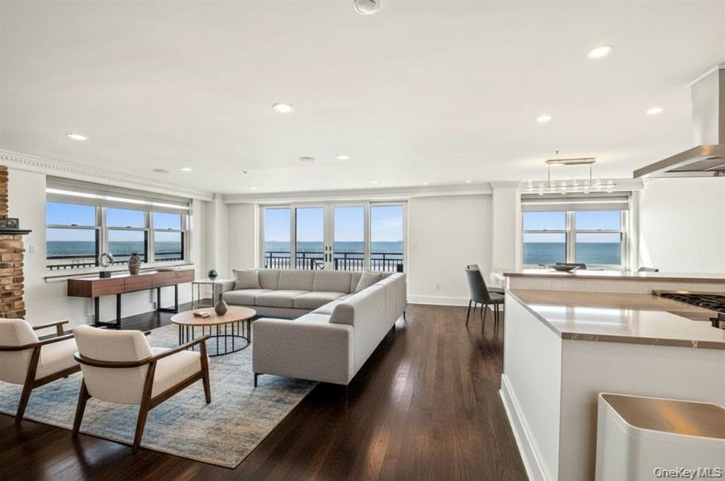 26 W Broadway Unit: 505 thumbnail 3