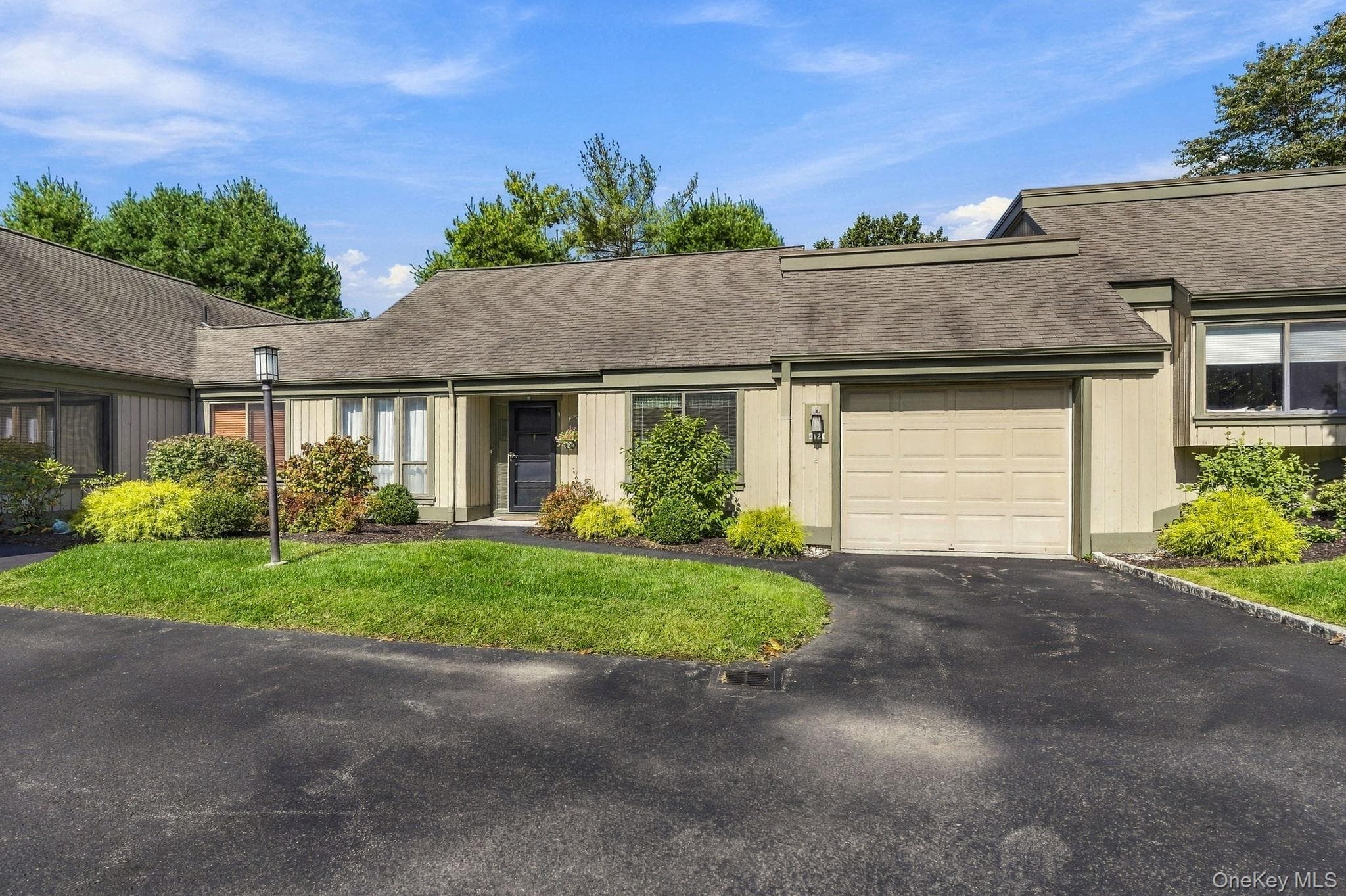 512 Heritage Hills HLS Unit: C thumbnail 23