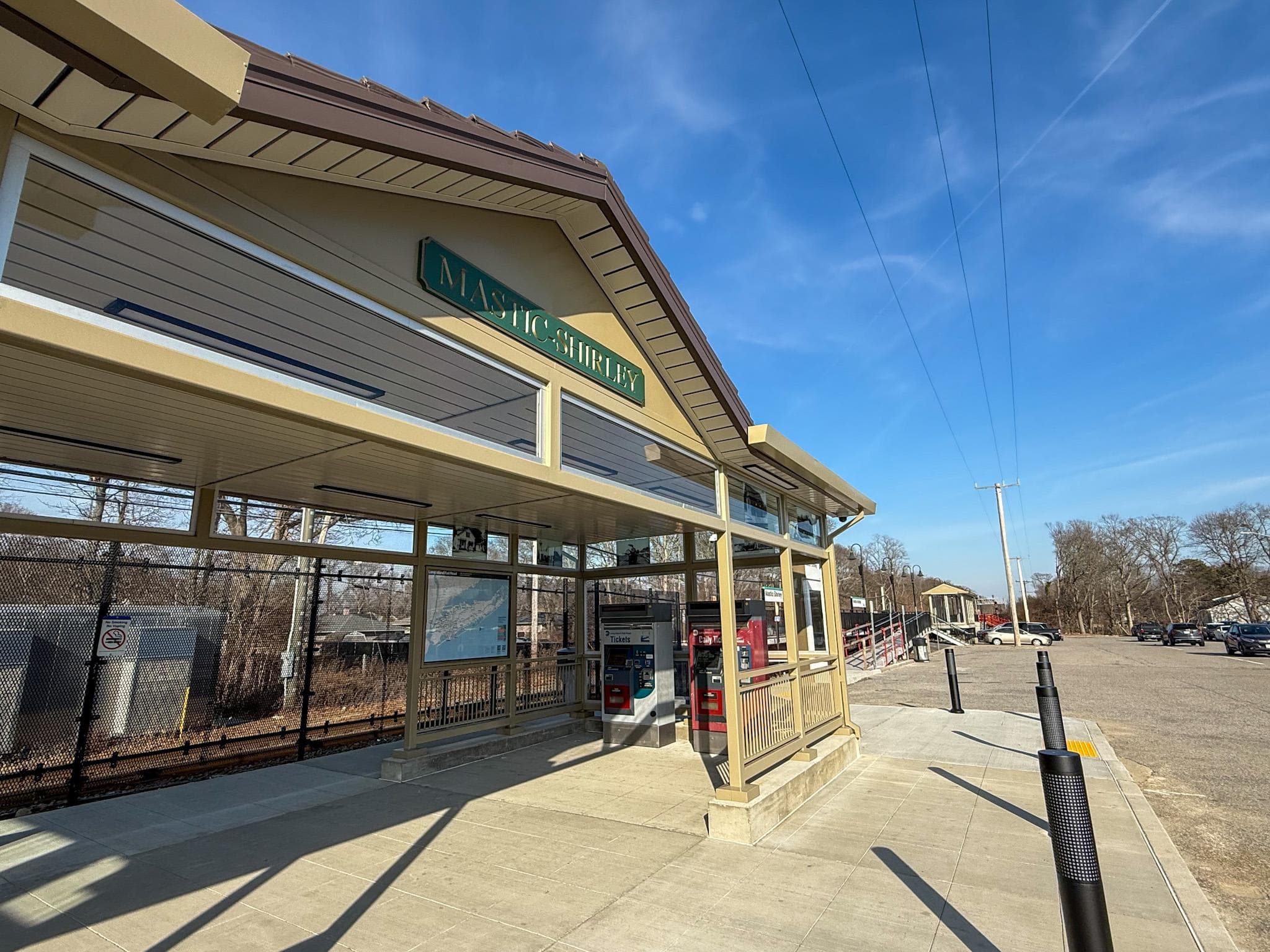 181 William Floyd Parkway thumbnail 15