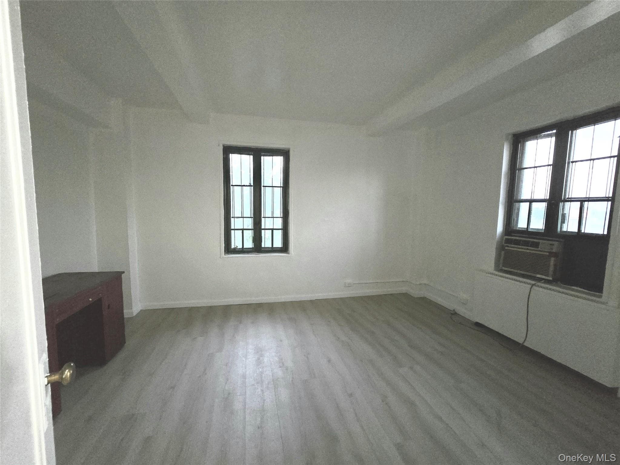 2059 Mcgraw Avenue Unit: 5C thumbnail 8