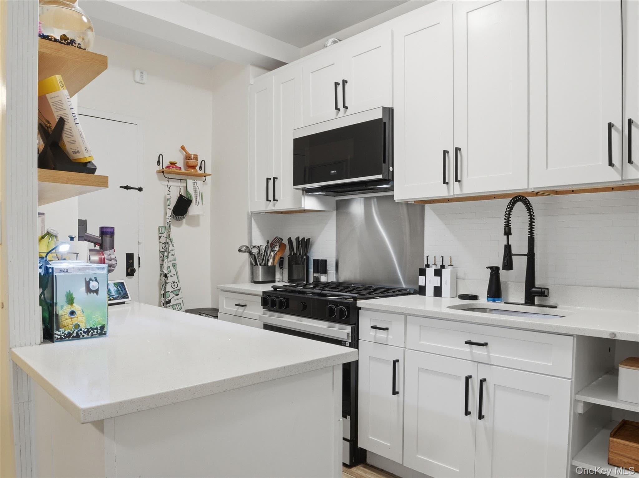 8 Fordham Hill Oval Unit: 1C thumbnail 14