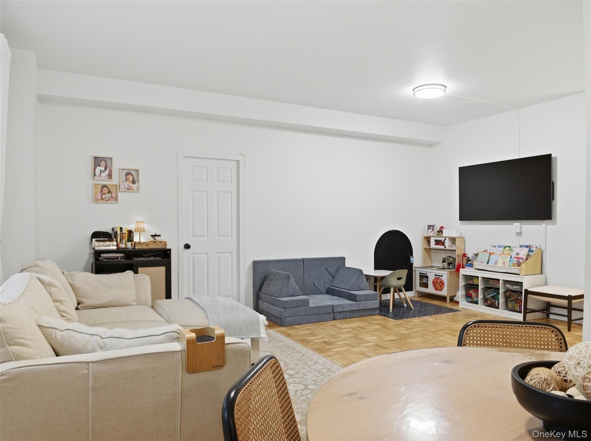 8 Fordham Hill Oval Unit: 1C thumbnail 7