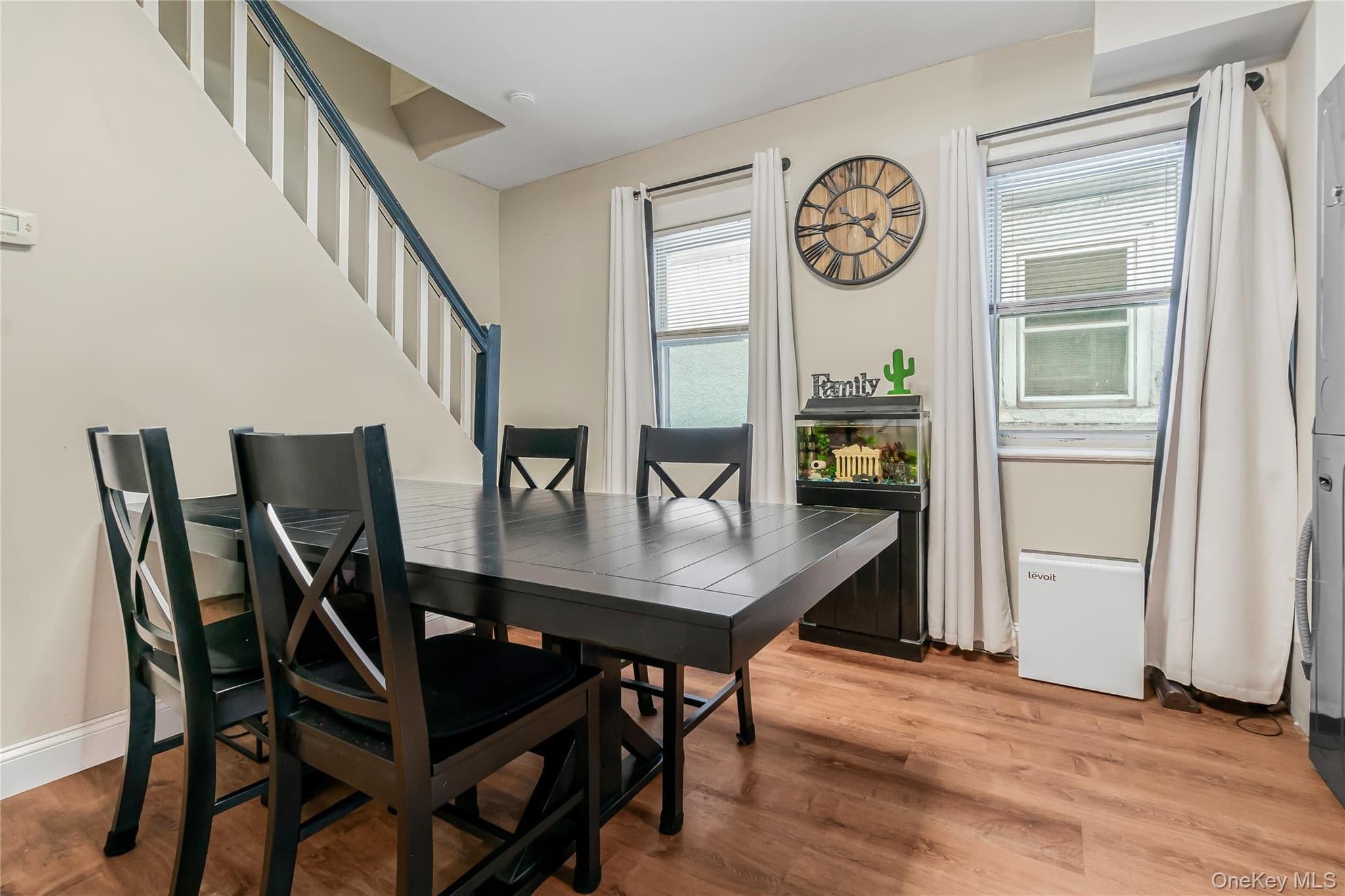 8514 Sutter Avenue thumbnail 3