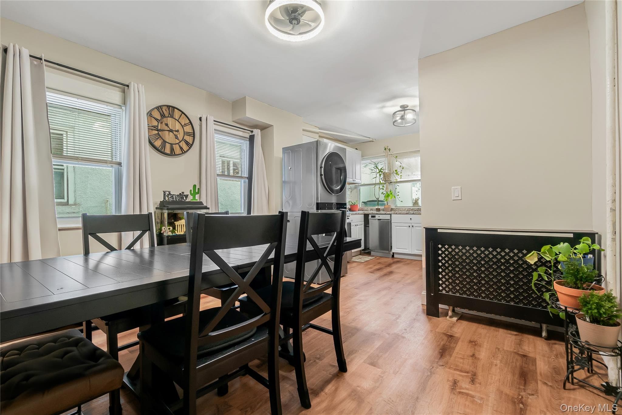 8514 Sutter Avenue thumbnail 11