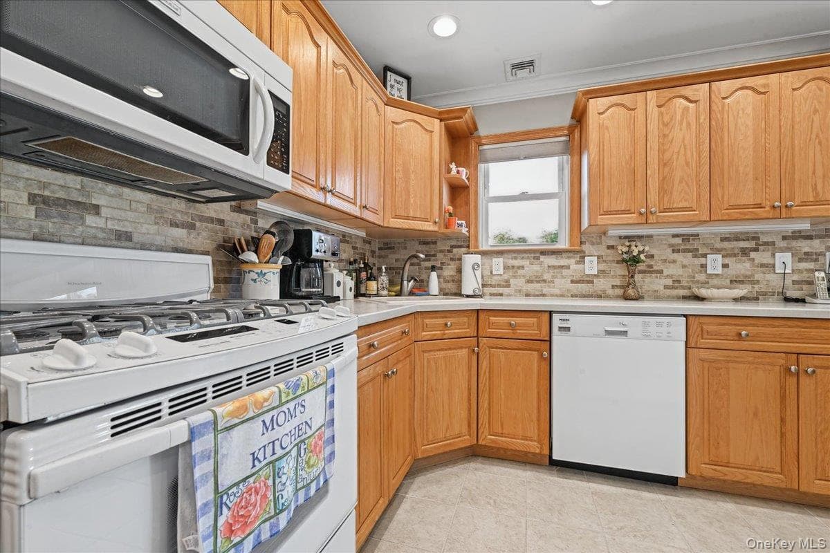 3350 Harold Street thumbnail 15