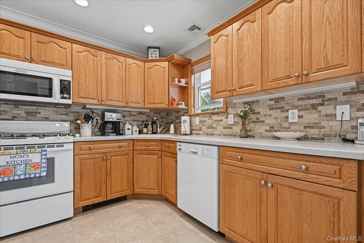3350 Harold Street thumbnail 13