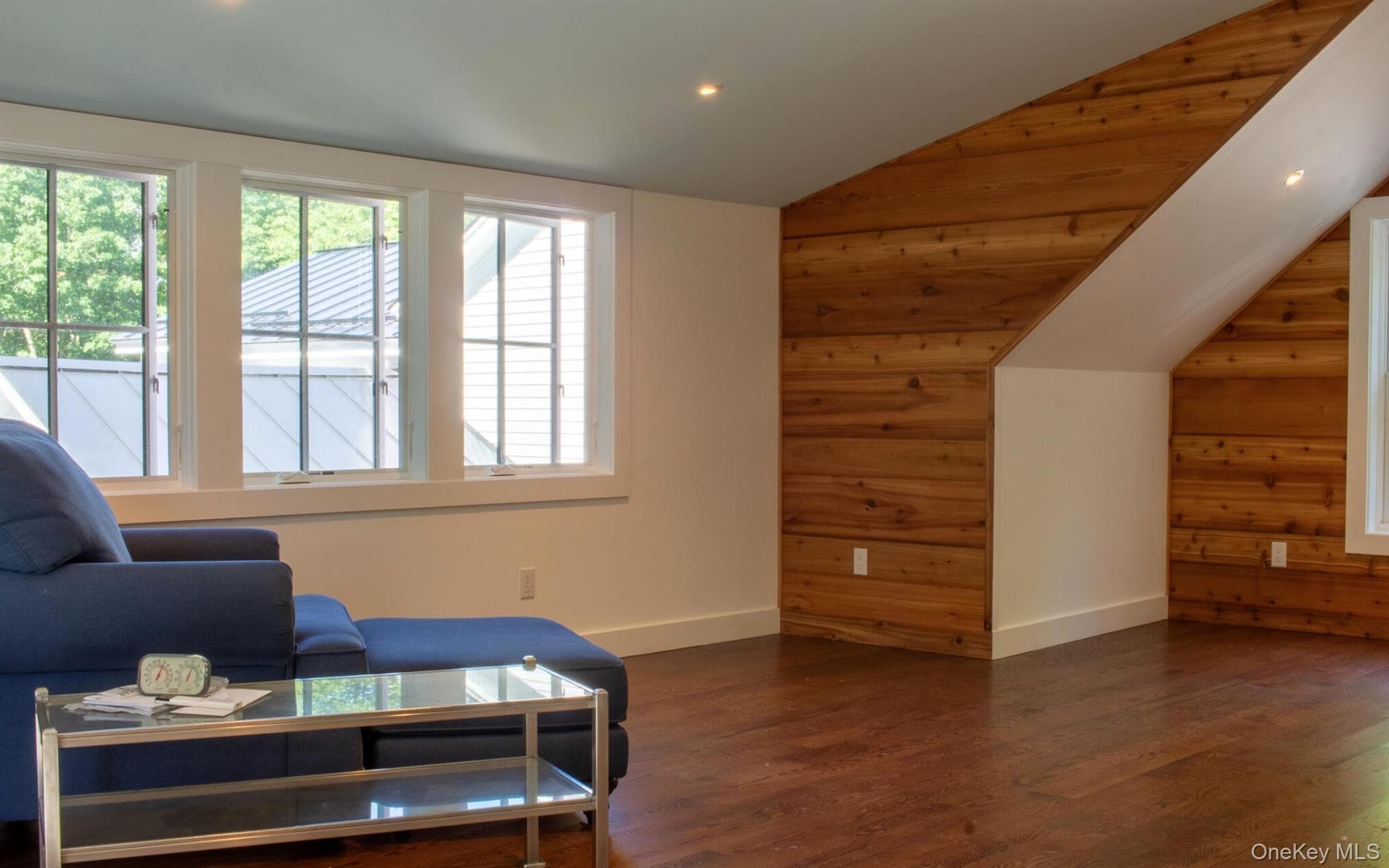48 Konig Road thumbnail 23