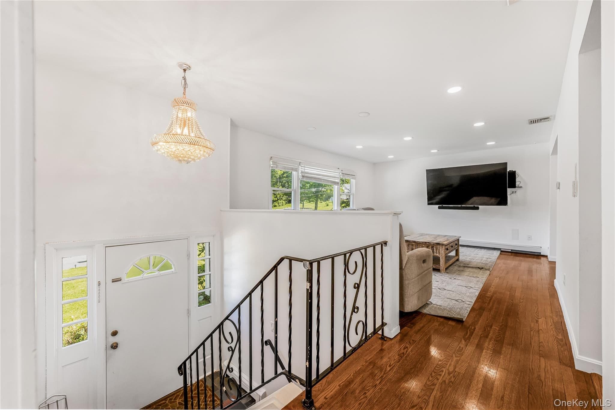 1019 Fox Meadow Road thumbnail 7