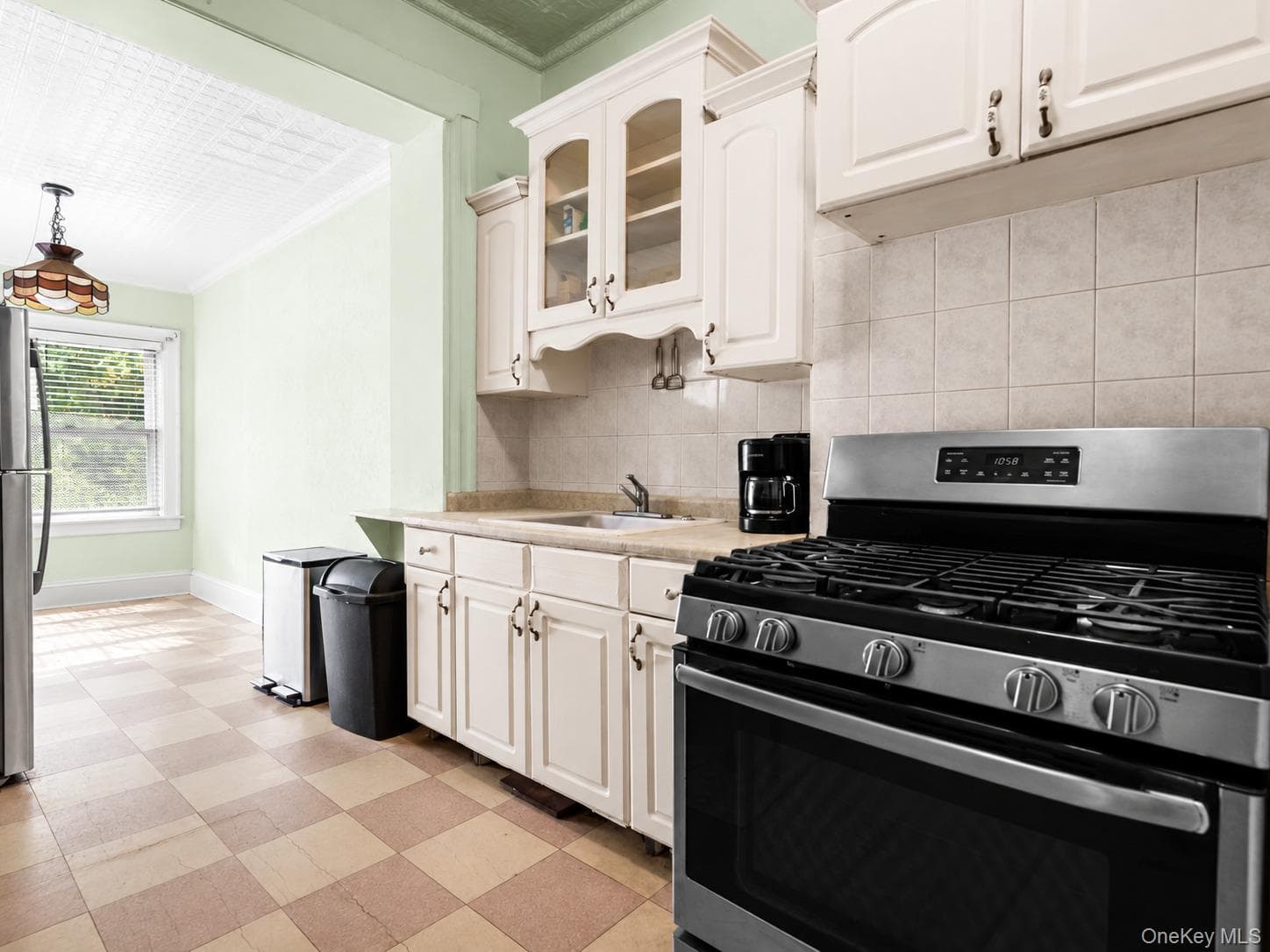 436 Lincoln Avenue thumbnail 13