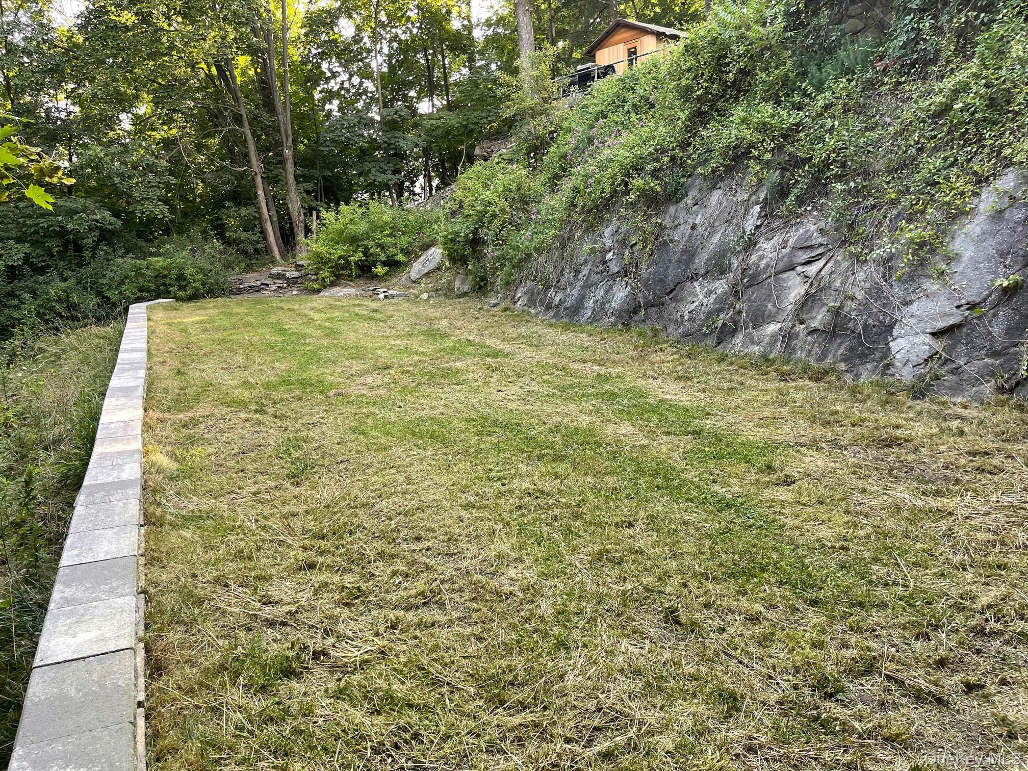 173 Brook Trail thumbnail 28