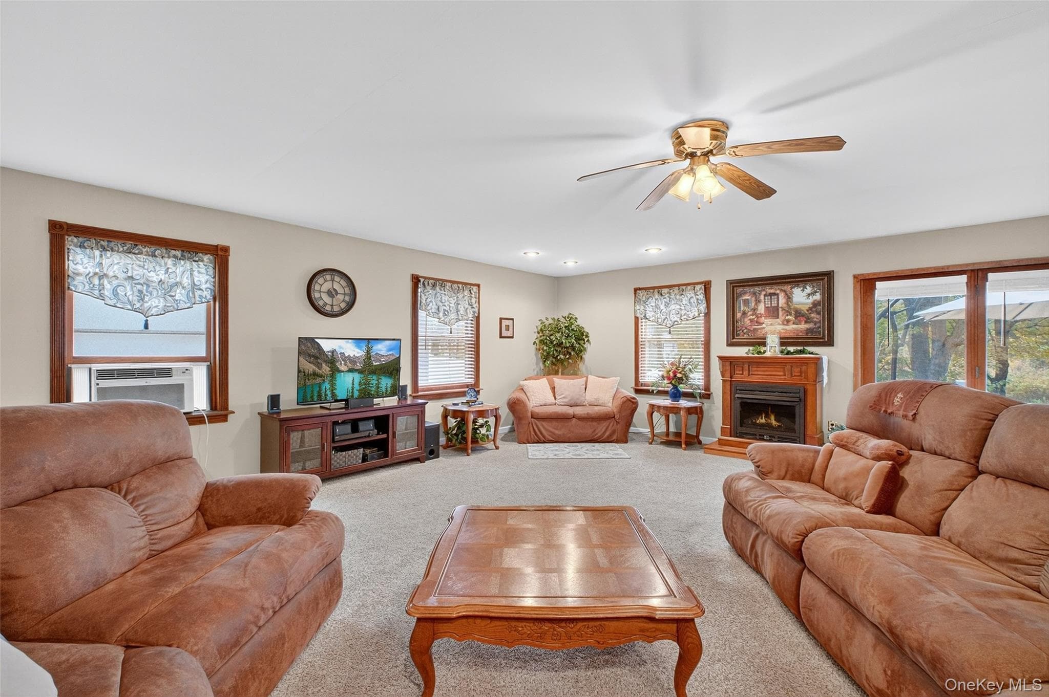 333 Canoe Hill Road thumbnail 4