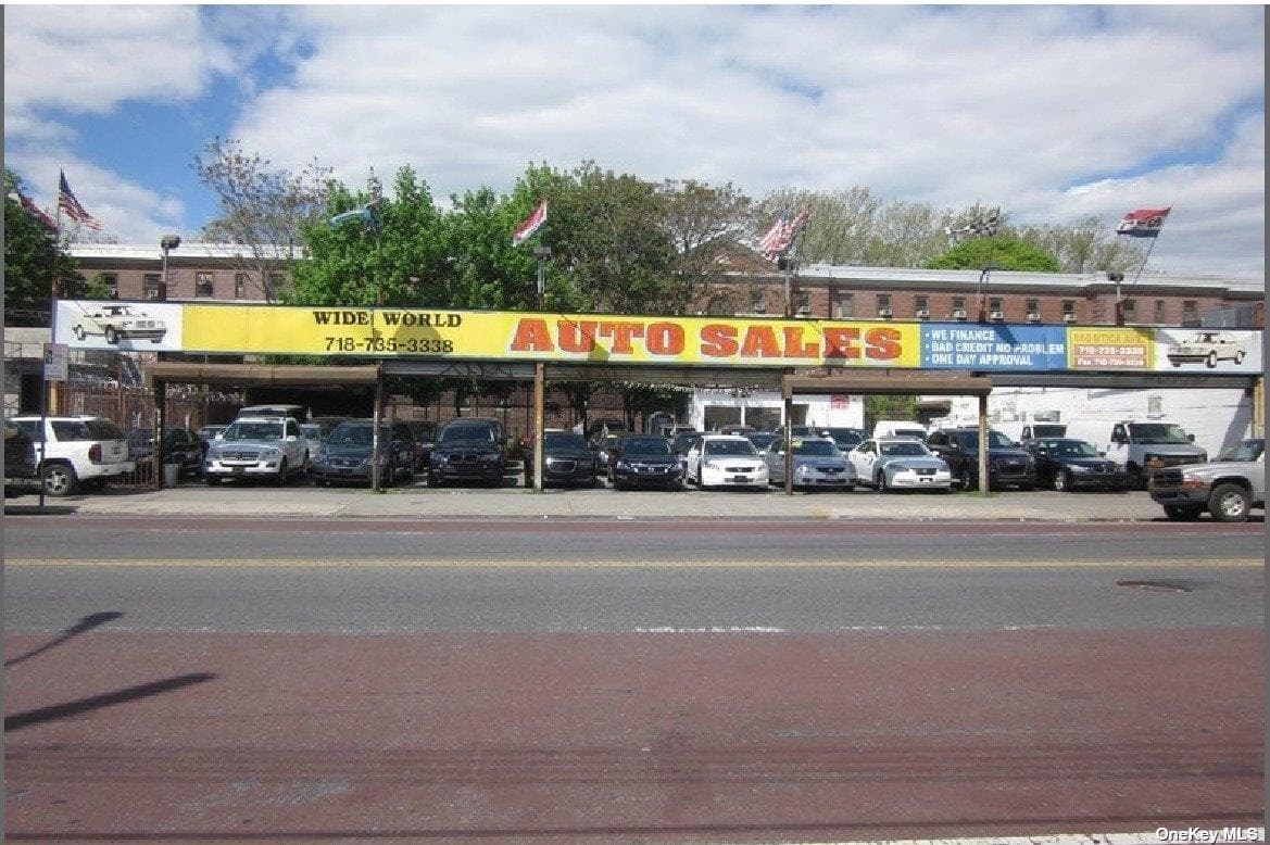 660 Utica Avenue thumbnail 2