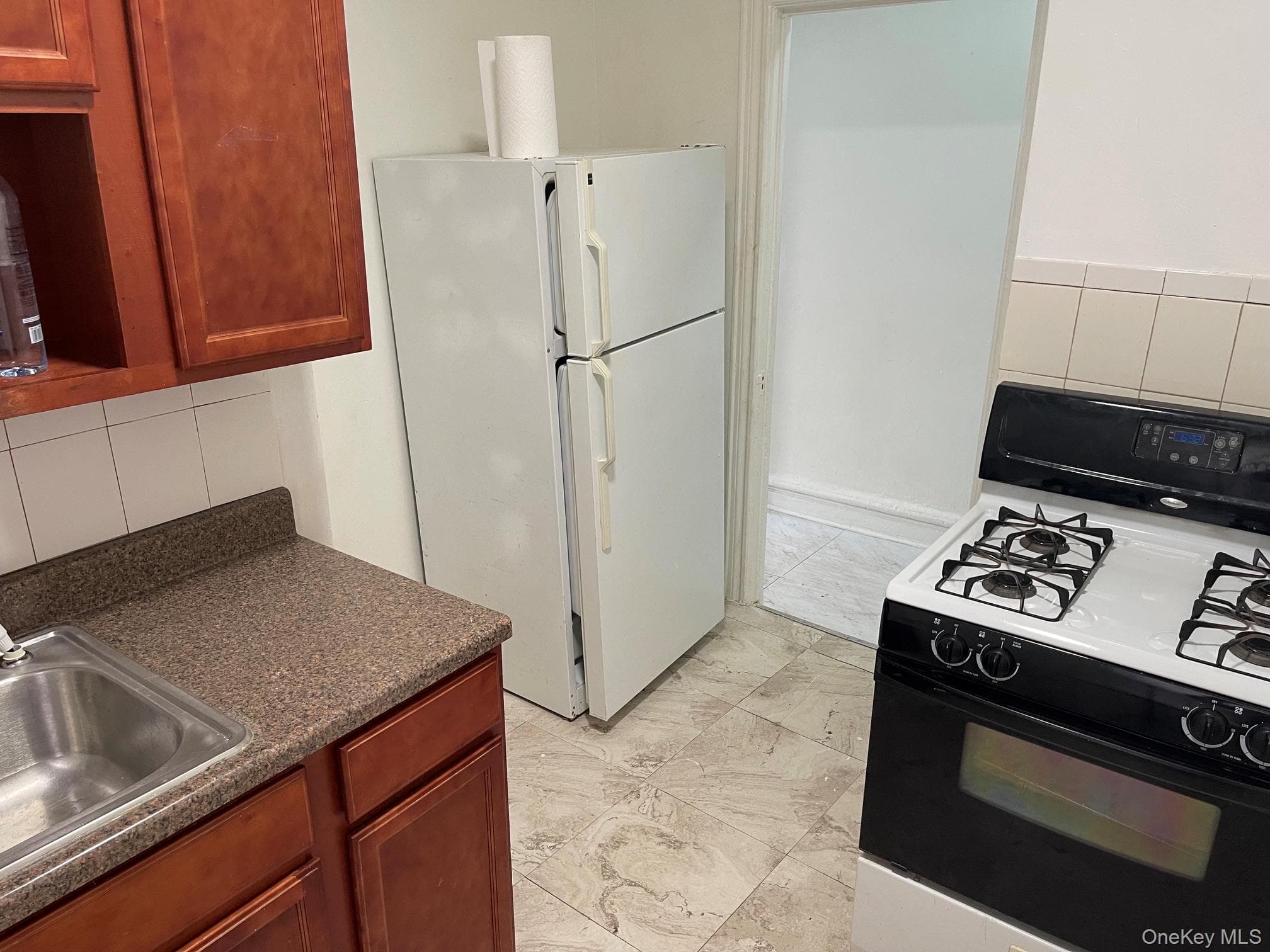 1128 Clarkson Avenue thumbnail 14