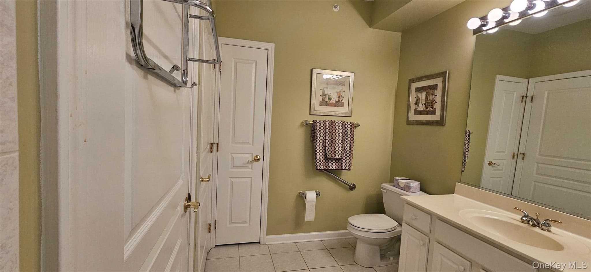 24 N De Baun Avenue Unit: 303 thumbnail 14