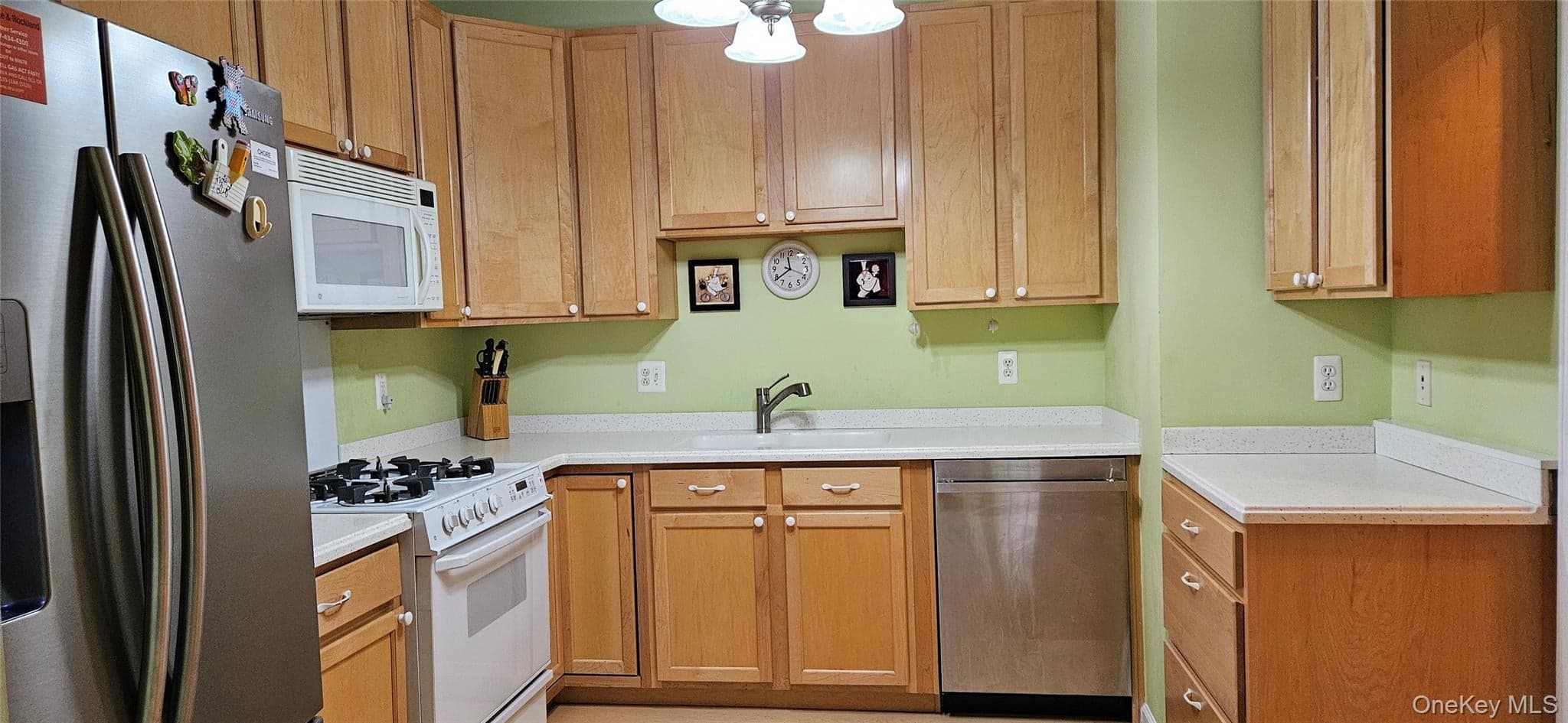 24 N De Baun Avenue Unit: 303 thumbnail 5