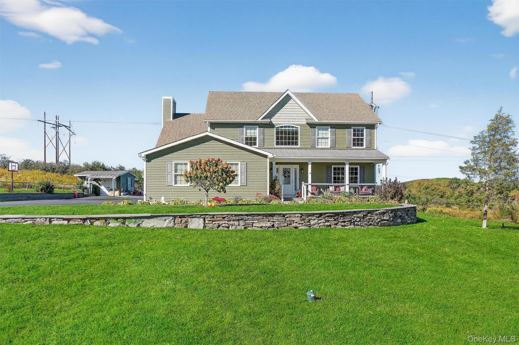 10 Domingues RD, Newburgh