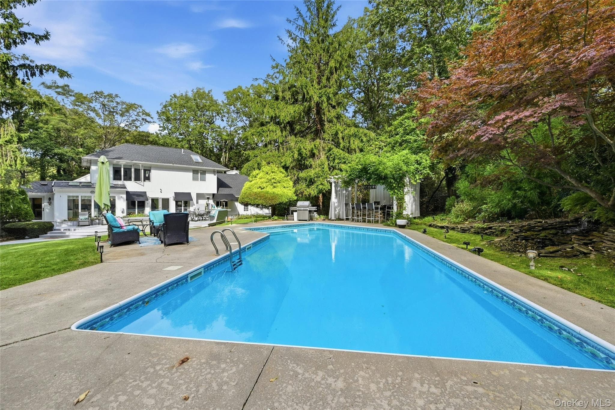 52 W Meadow Road thumbnail 28