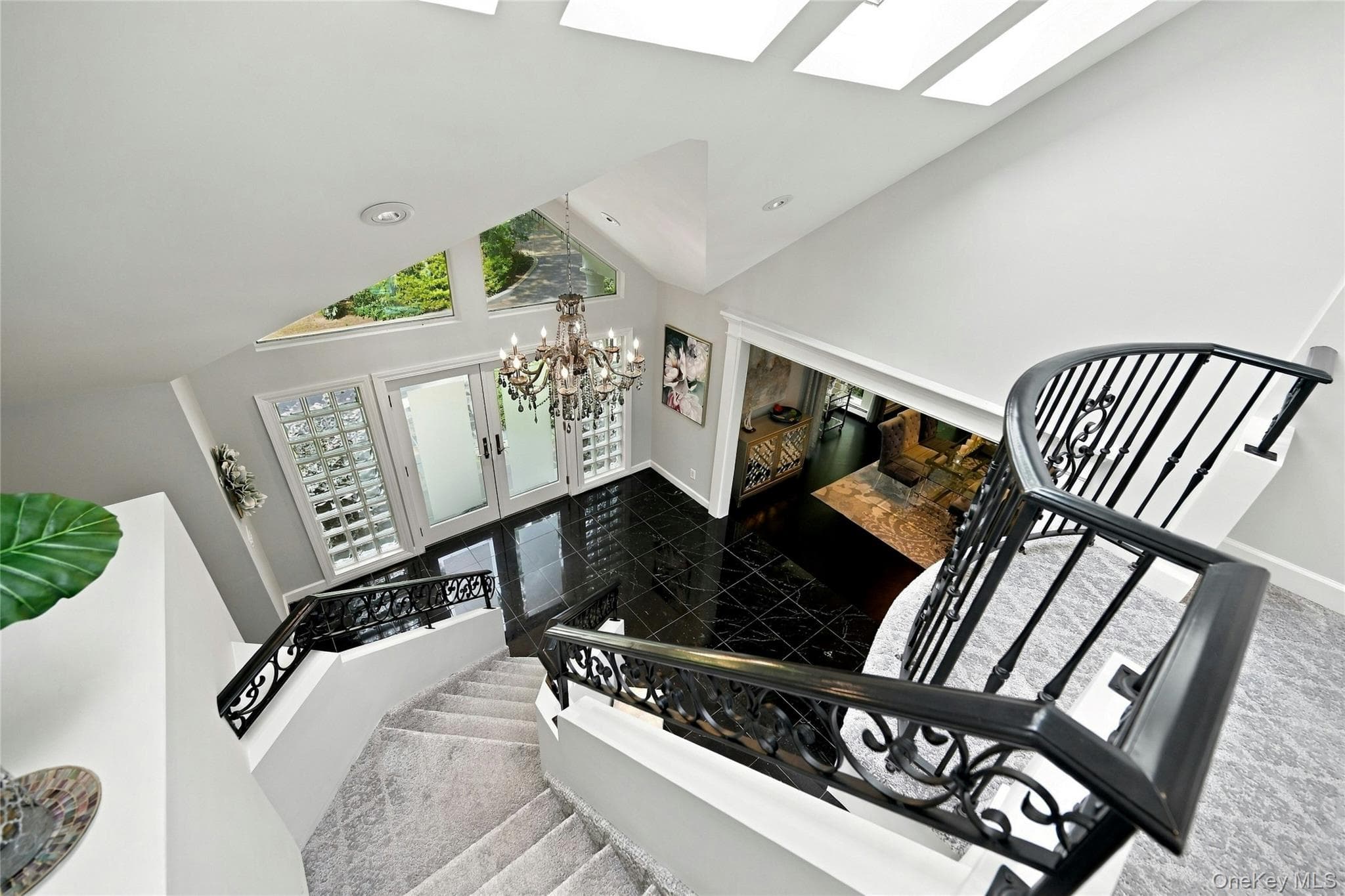 52 W Meadow Road thumbnail 18