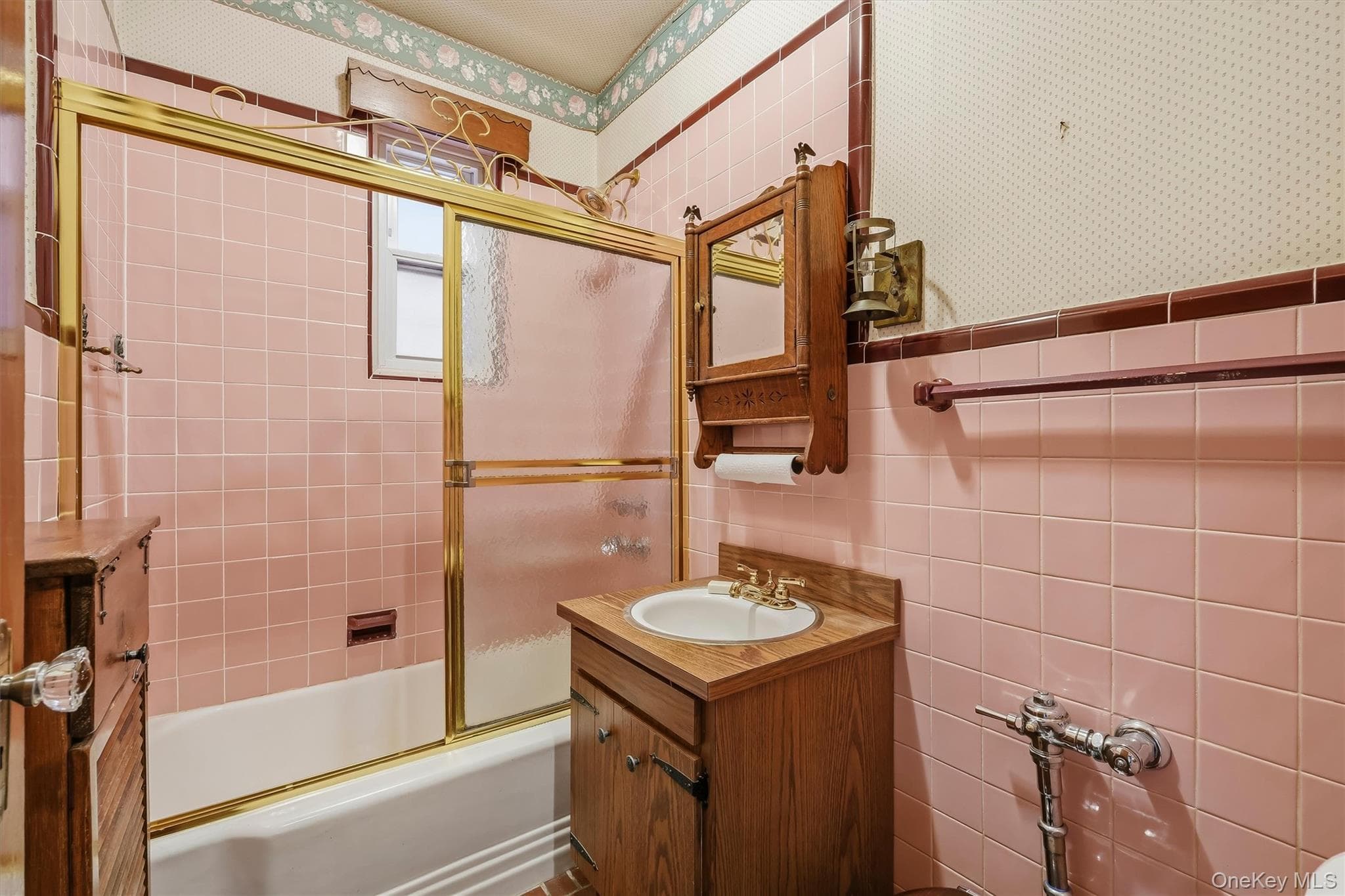 1824 Pilgrim Avenue thumbnail 14