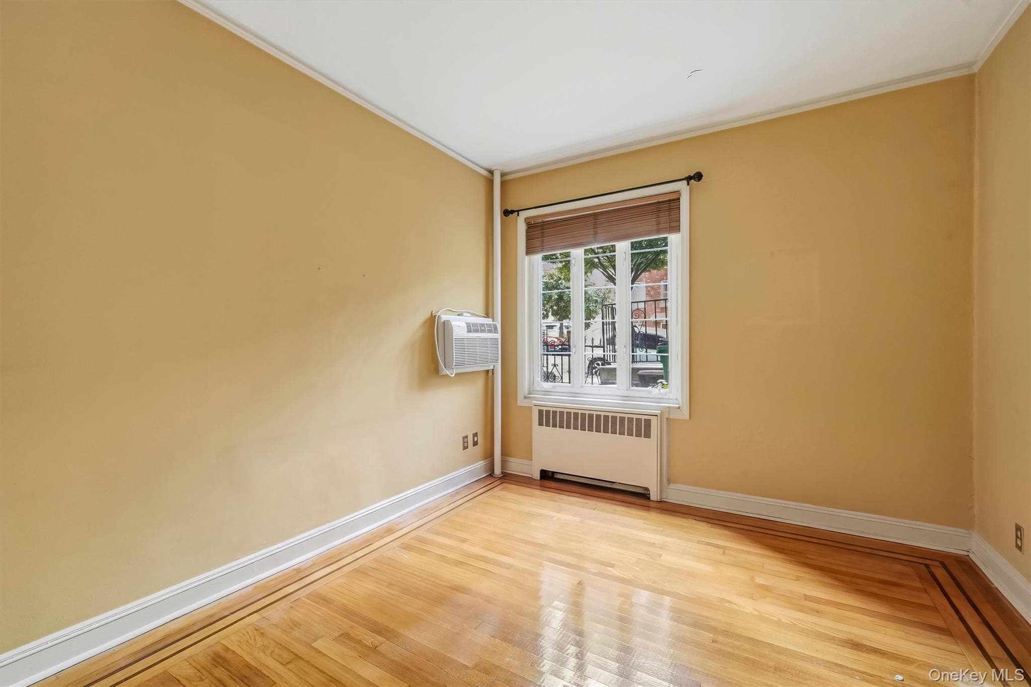 1824 Pilgrim Avenue thumbnail 19