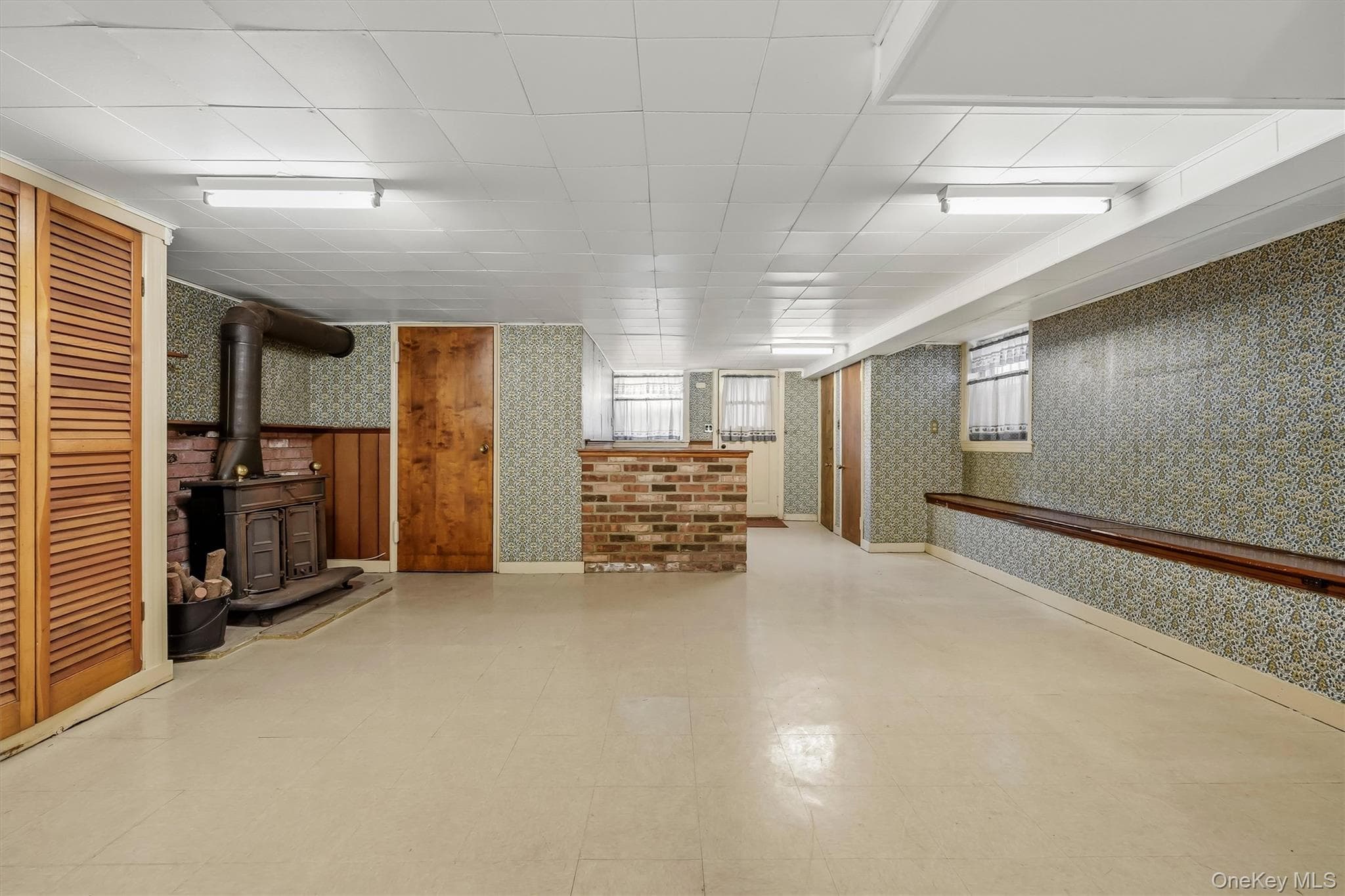 1824 Pilgrim Avenue thumbnail 37