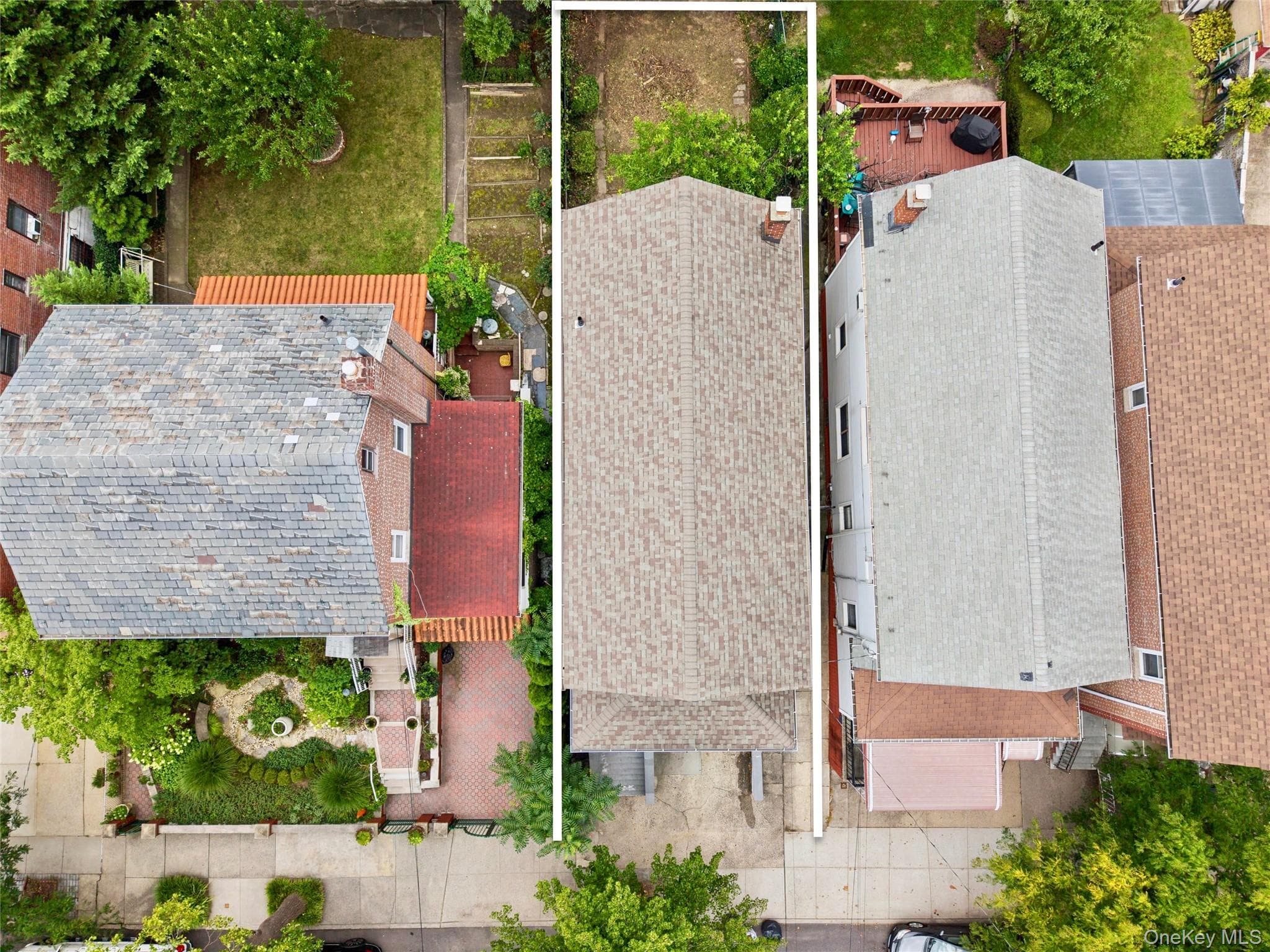1631 Paulding Avenue thumbnail 3
