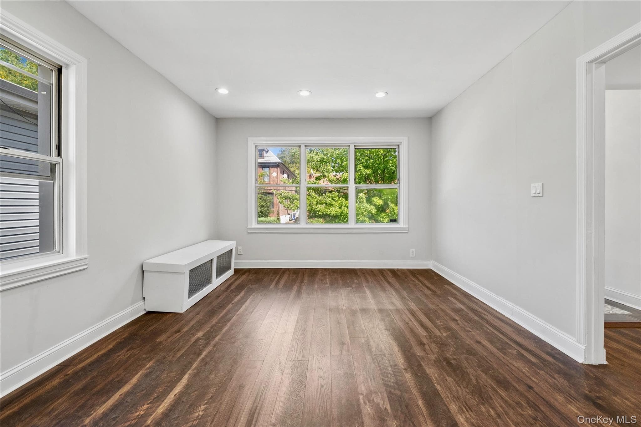 1631 Paulding Avenue thumbnail 15