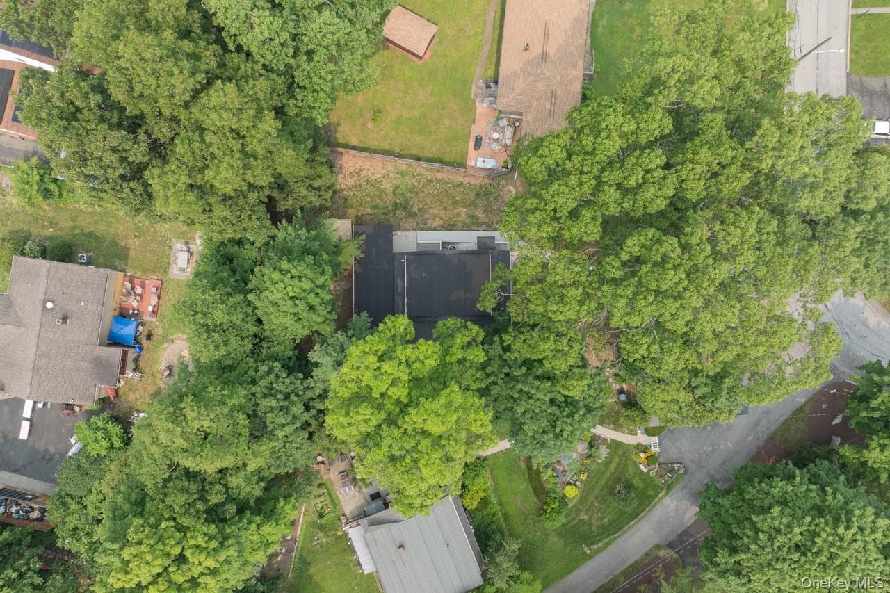 16 Wayne Avenue thumbnail 35