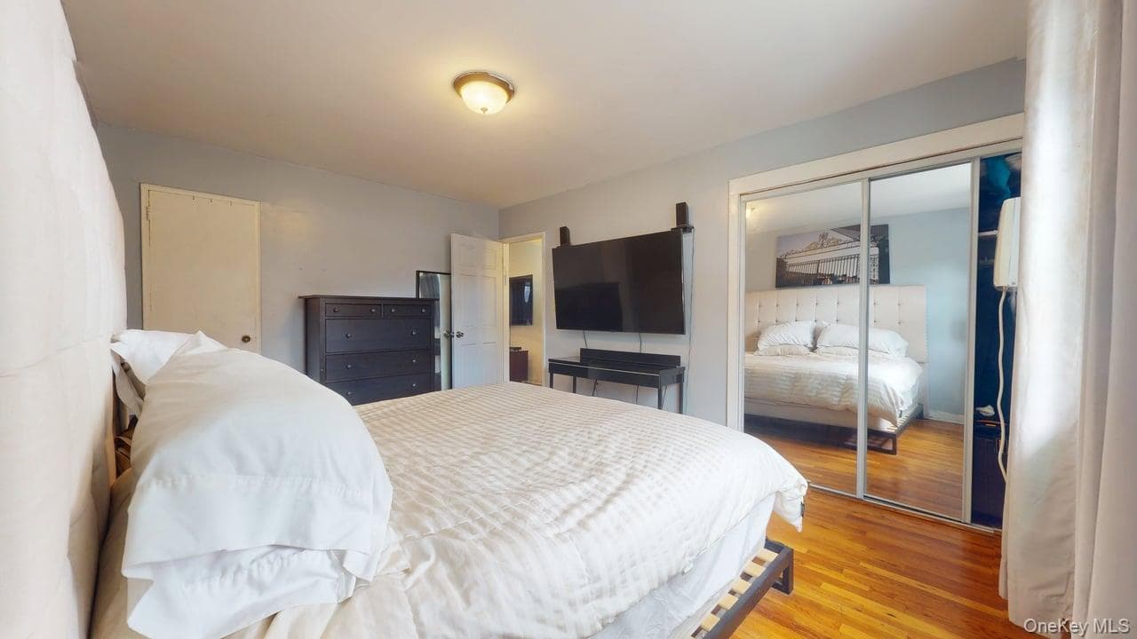 150-28 Jewel Avenue Unit: 1 thumbnail 17