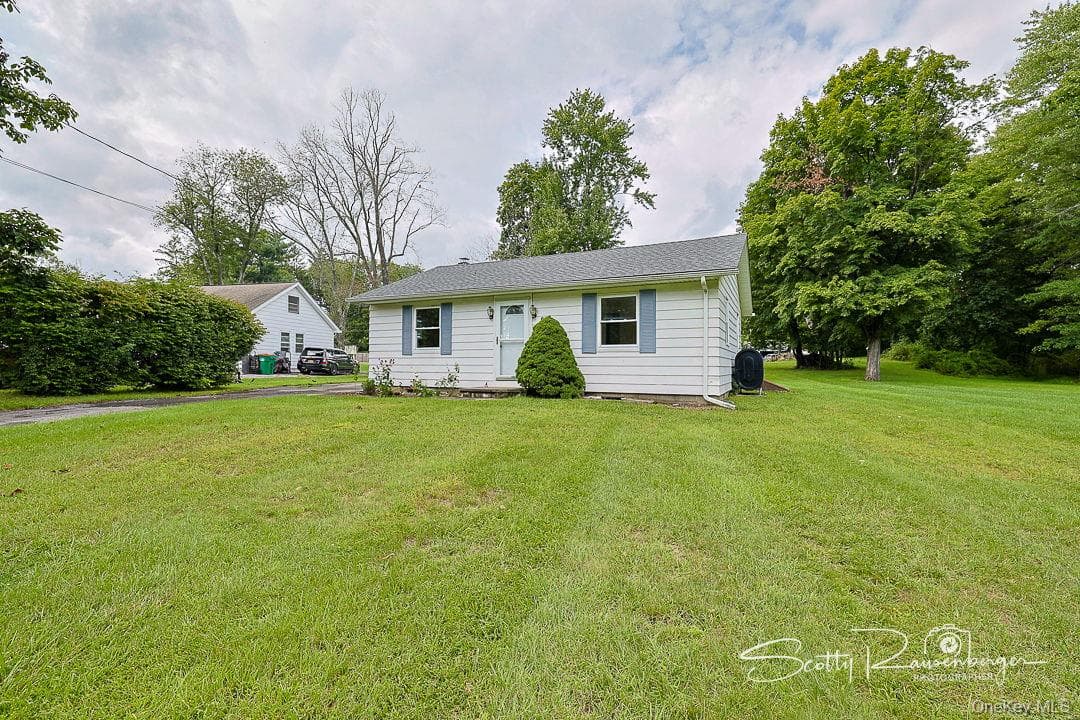814 N Hillside Road thumbnail 2