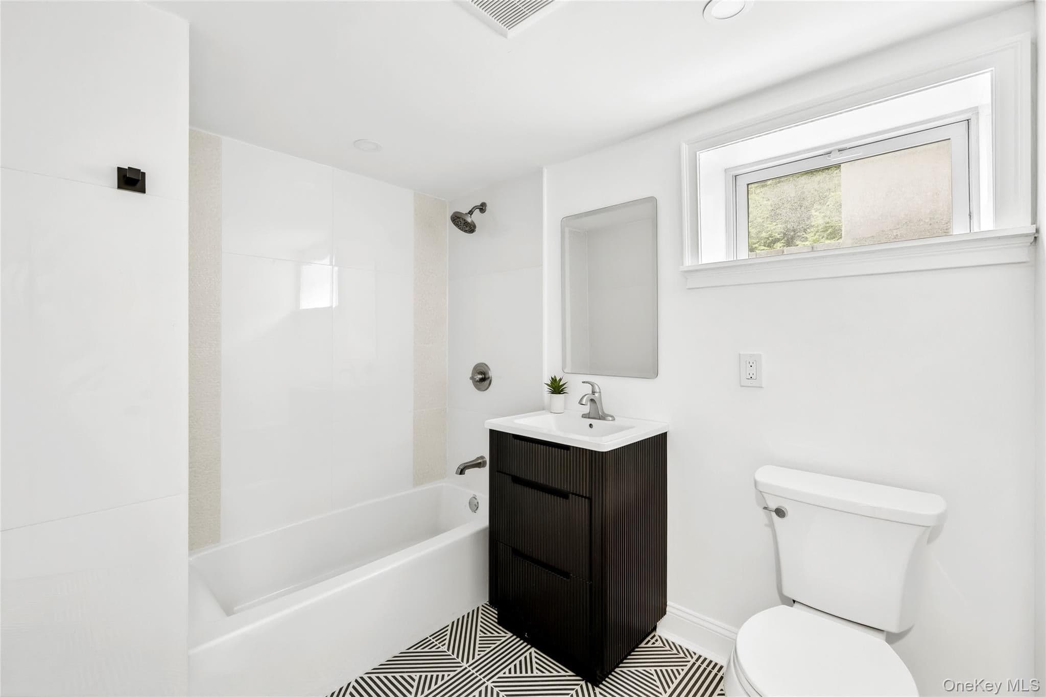 108 Tanners Pond Road thumbnail 38
