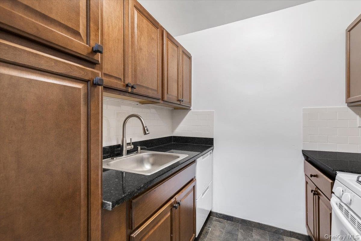 260 Garth Road Unit: 1A5 thumbnail 9