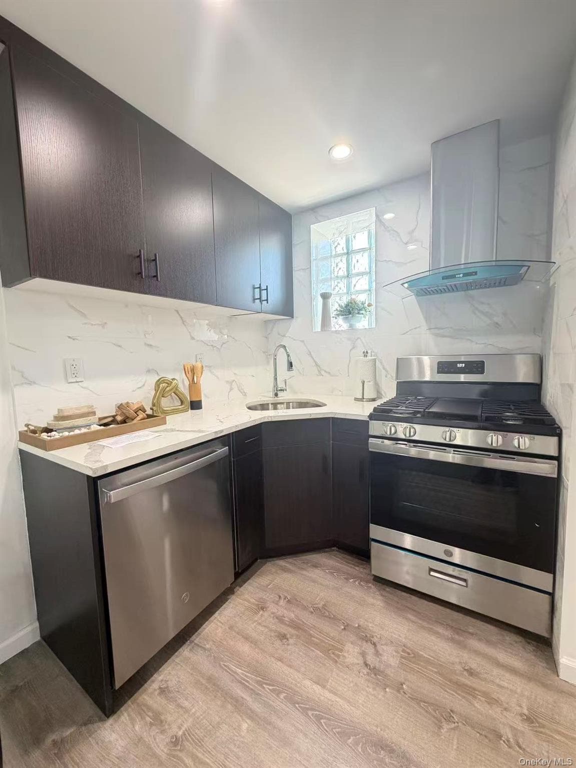 97-30 64th Avenue Unit: 7A thumbnail 2