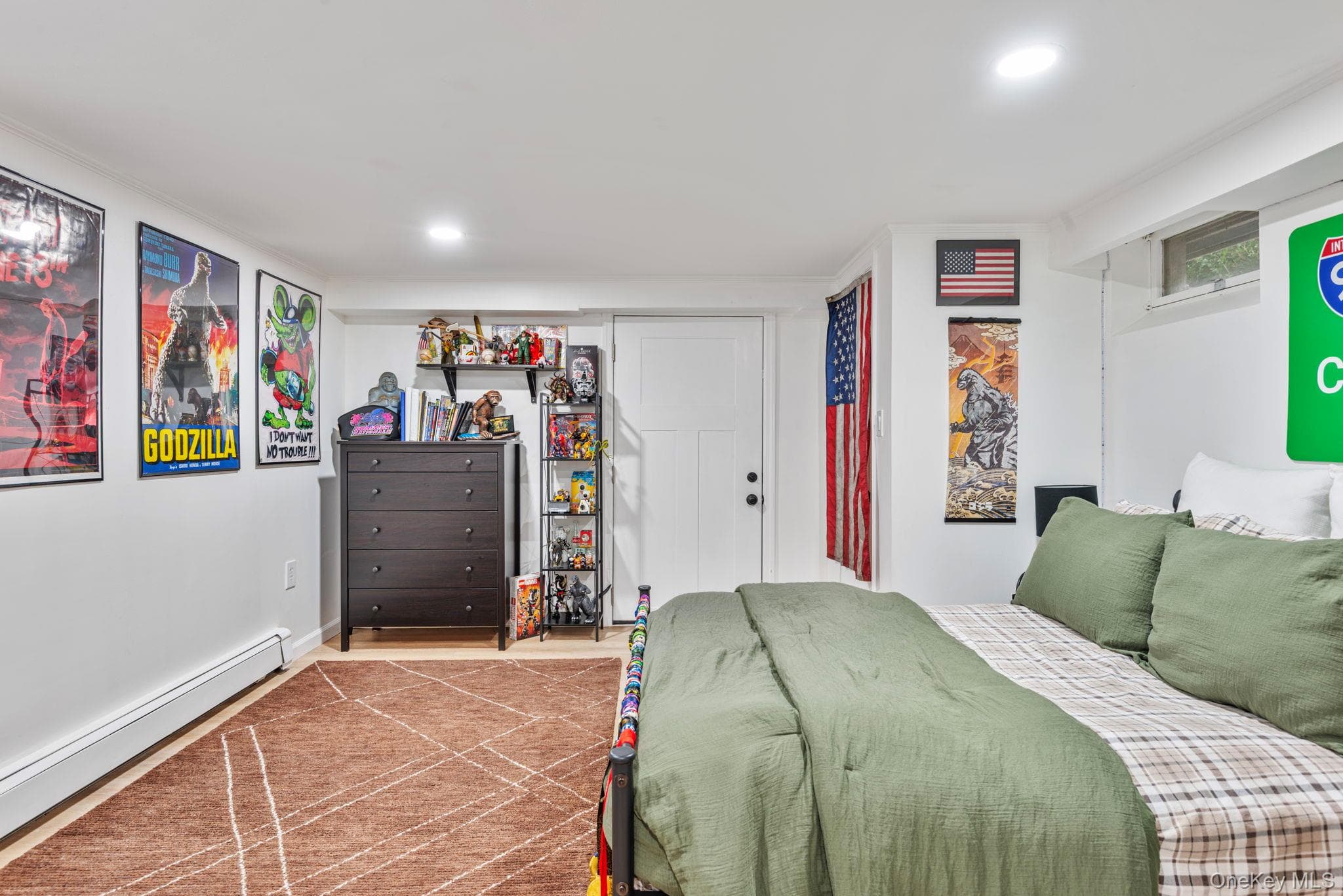 187 Scudder Avenue thumbnail 26