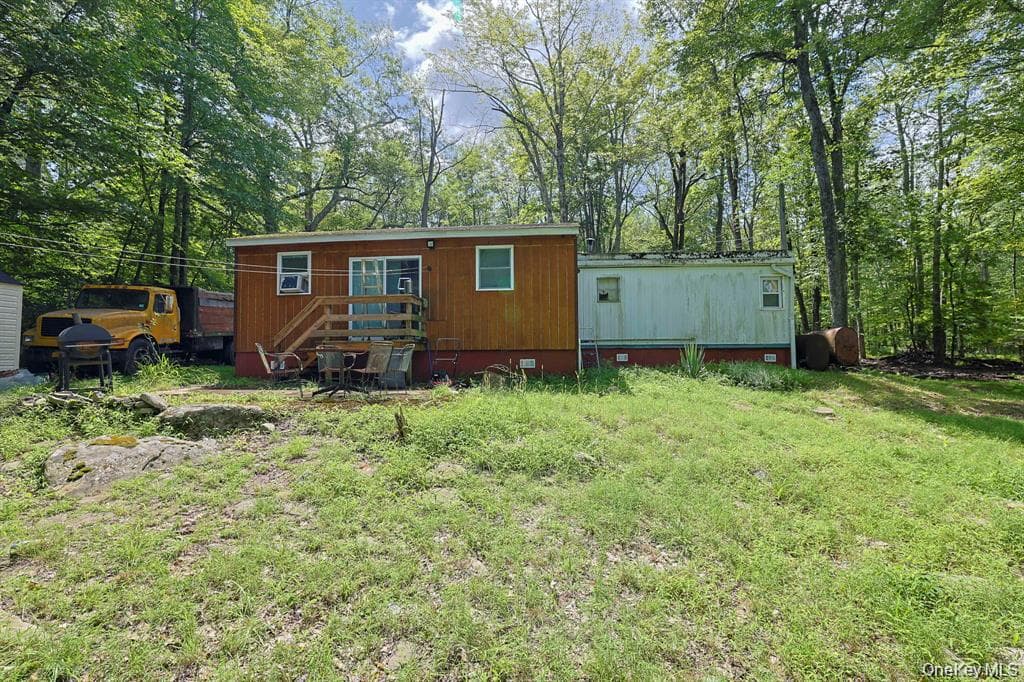181 Oakridge Road thumbnail 3