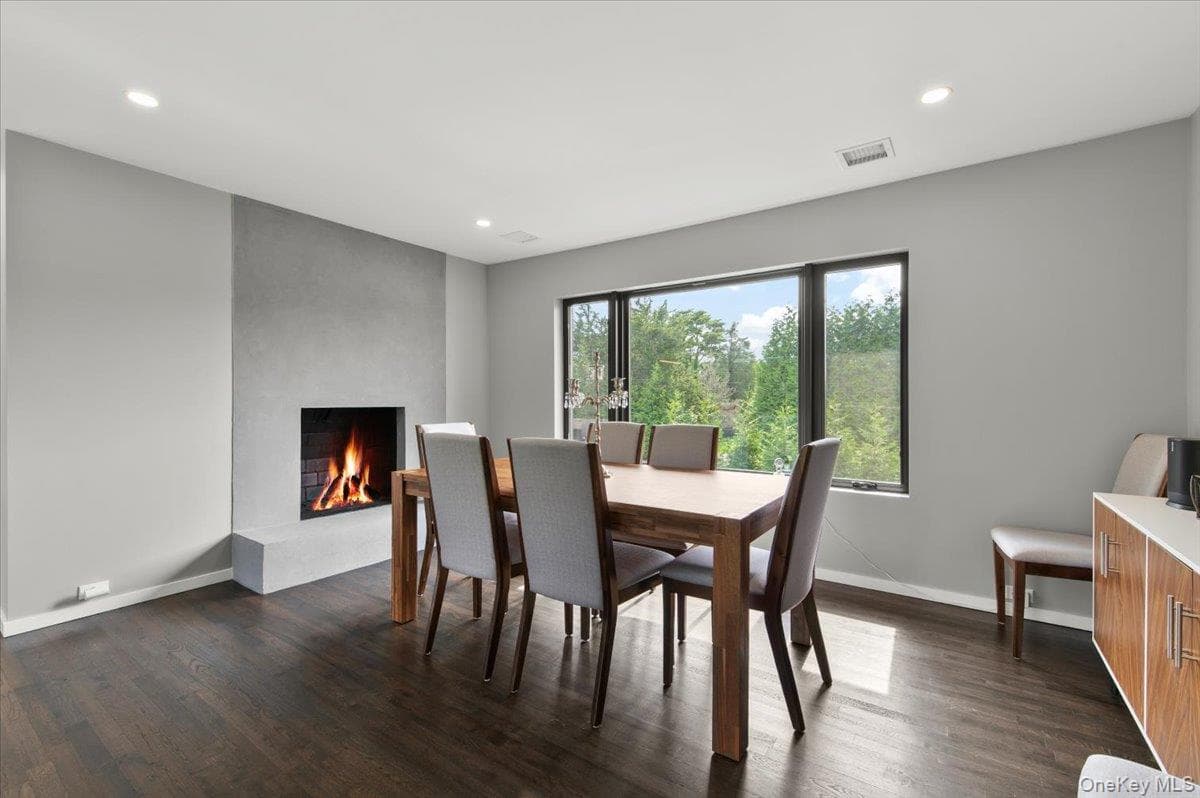 40 Knollwood Drive thumbnail 12