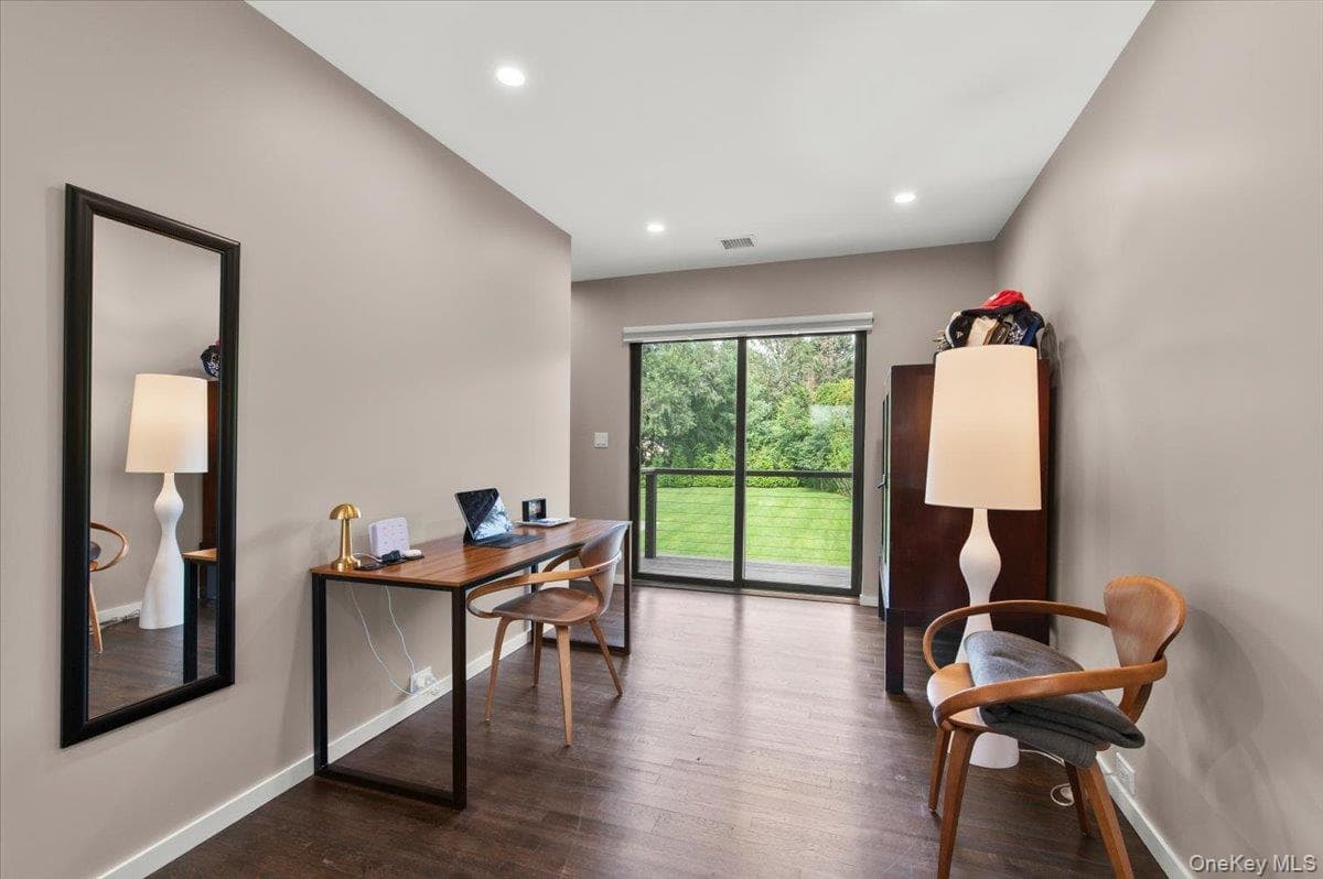 40 Knollwood Drive thumbnail 15