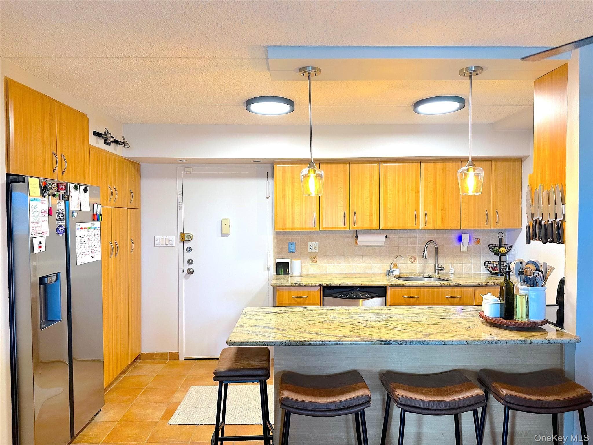 725 Miller Avenue Unit: 220 thumbnail 3