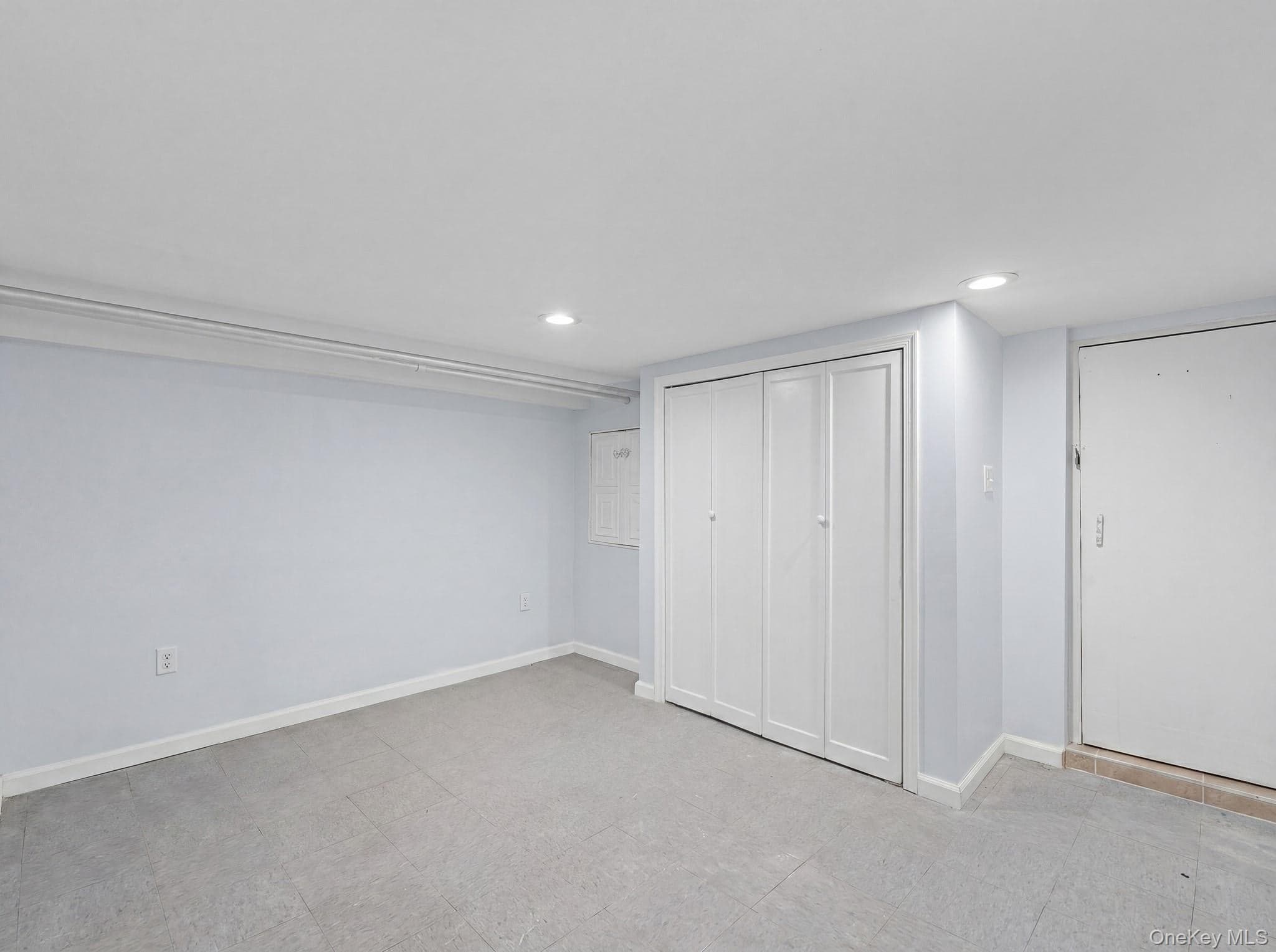 1511 E 51st Street thumbnail 20