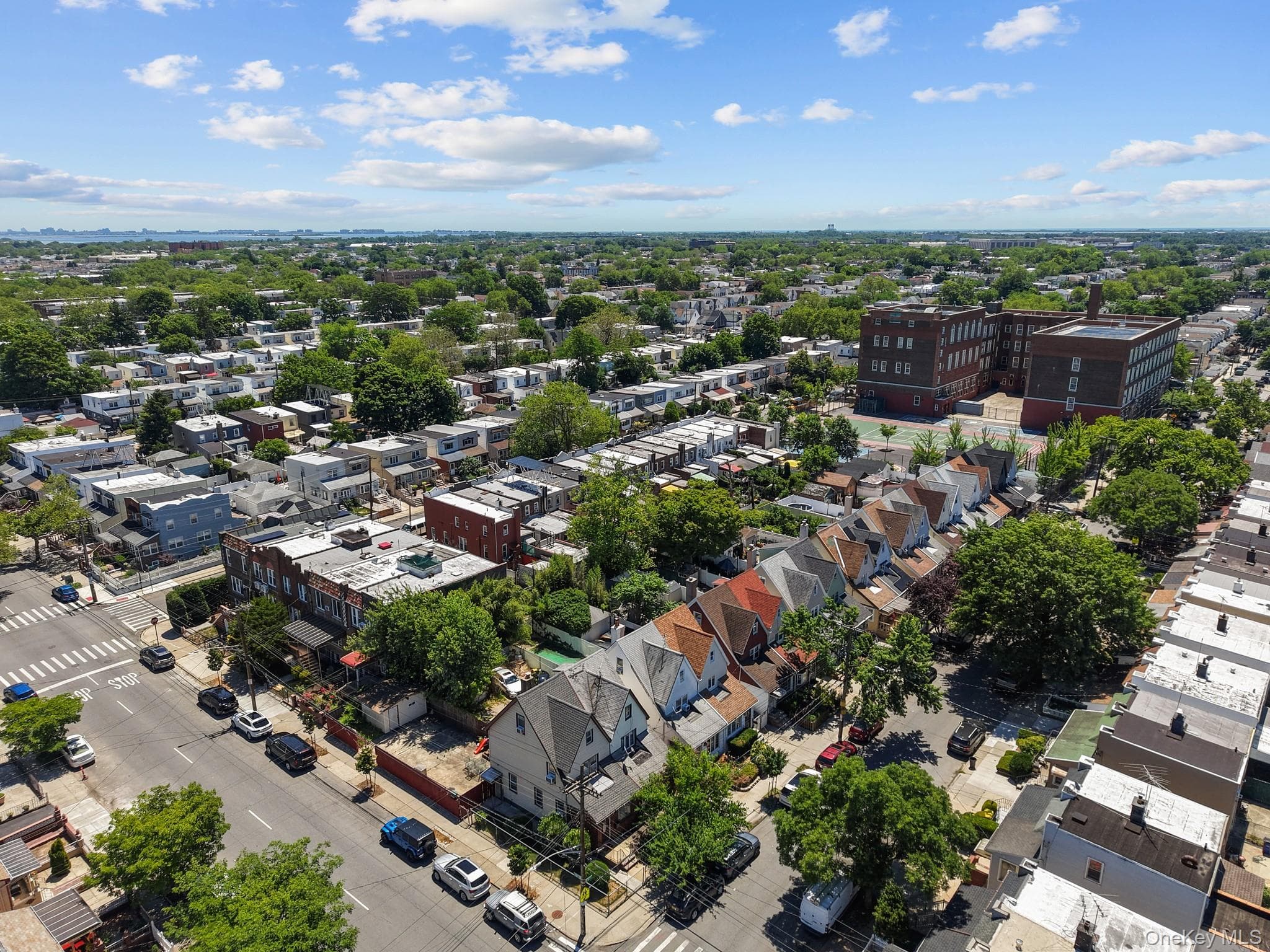 1511 E 51st Street thumbnail 24