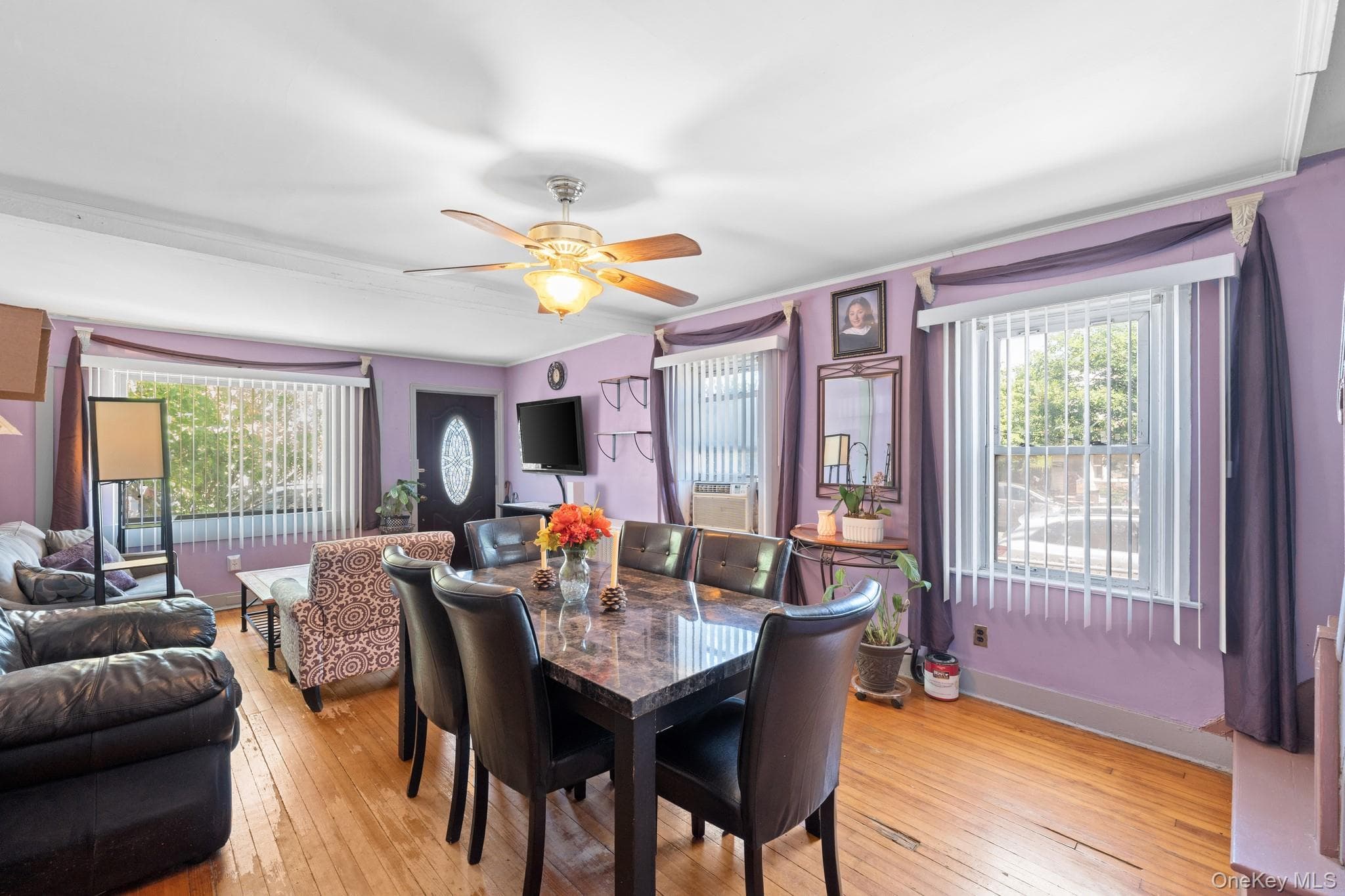 1511 E 51st Street thumbnail 9