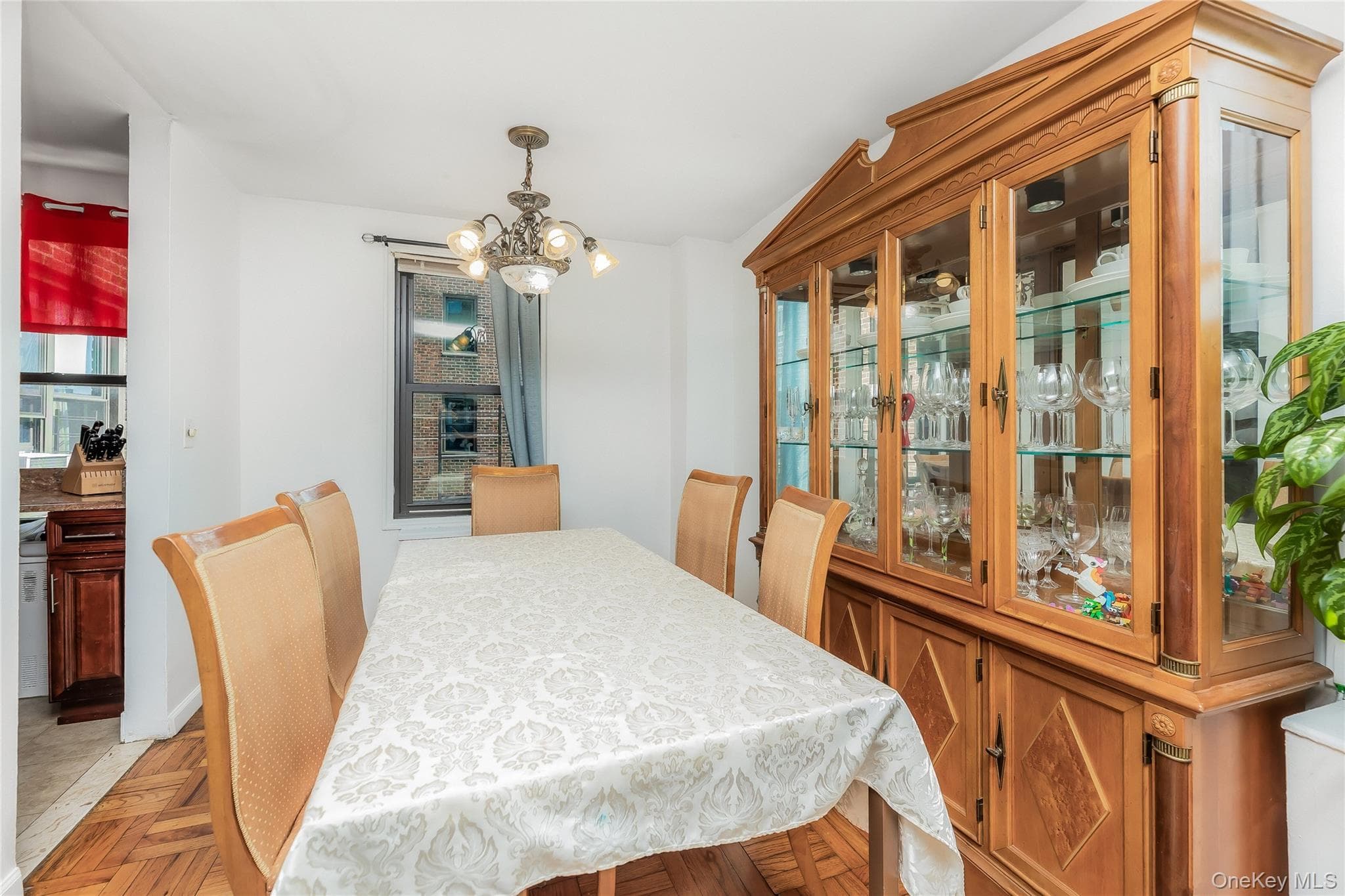 2835 Webb AVE Unit: 7E thumbnail 10