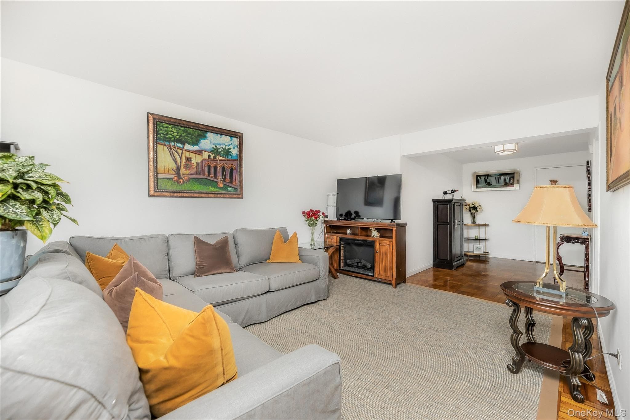 2835 Webb AVE Unit: 7E thumbnail 6